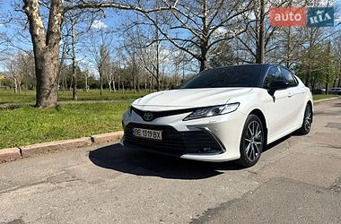 Седан Toyota Camry 2022 в Миколаєві