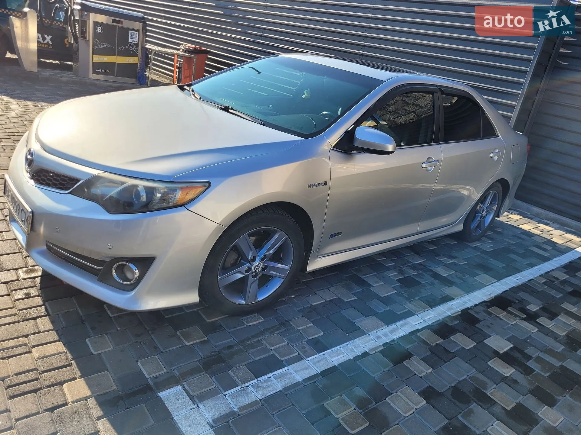 2014 Toyota Camry - фото 1