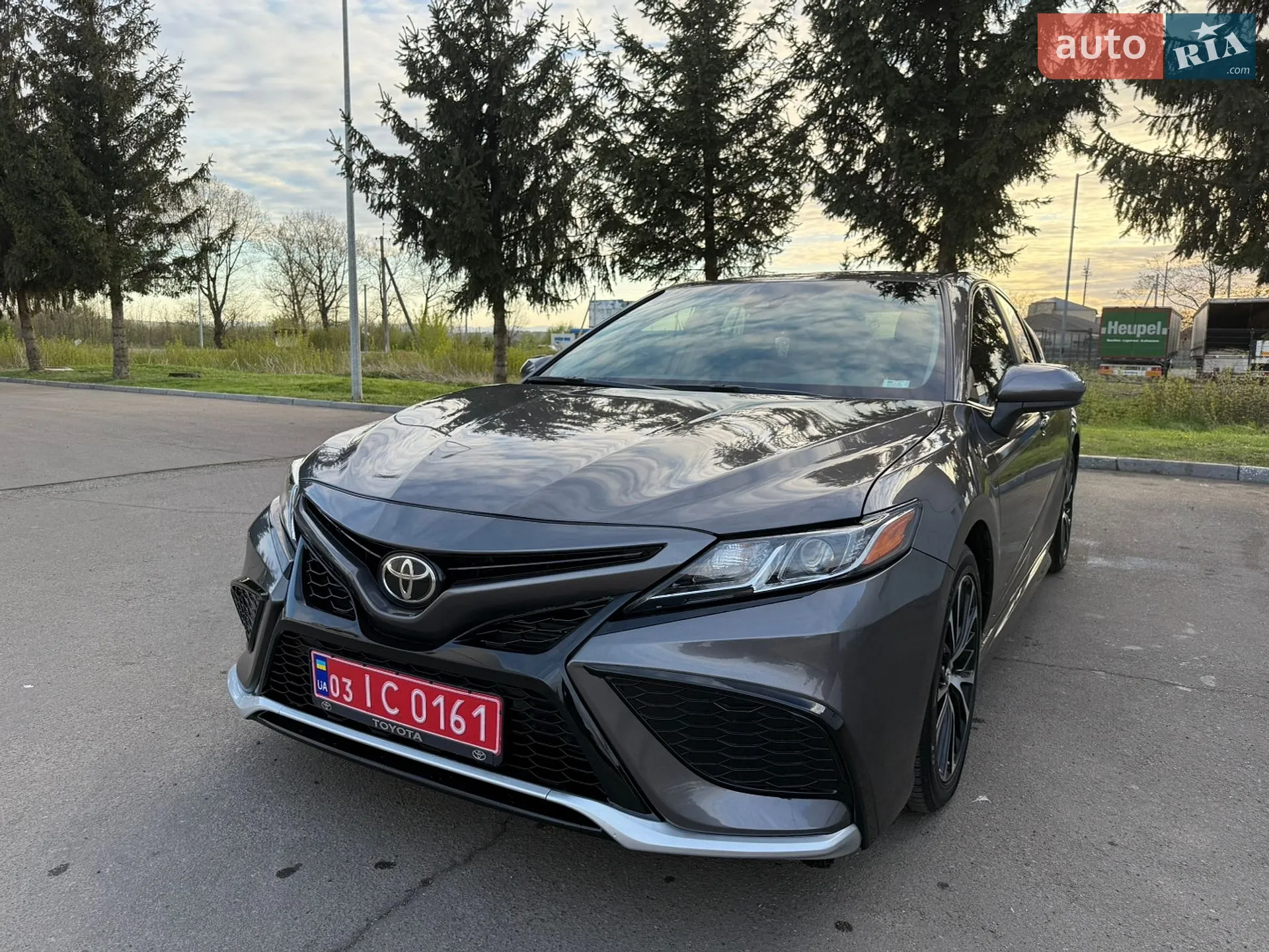 2018 Toyota Camry - мініатюра 2