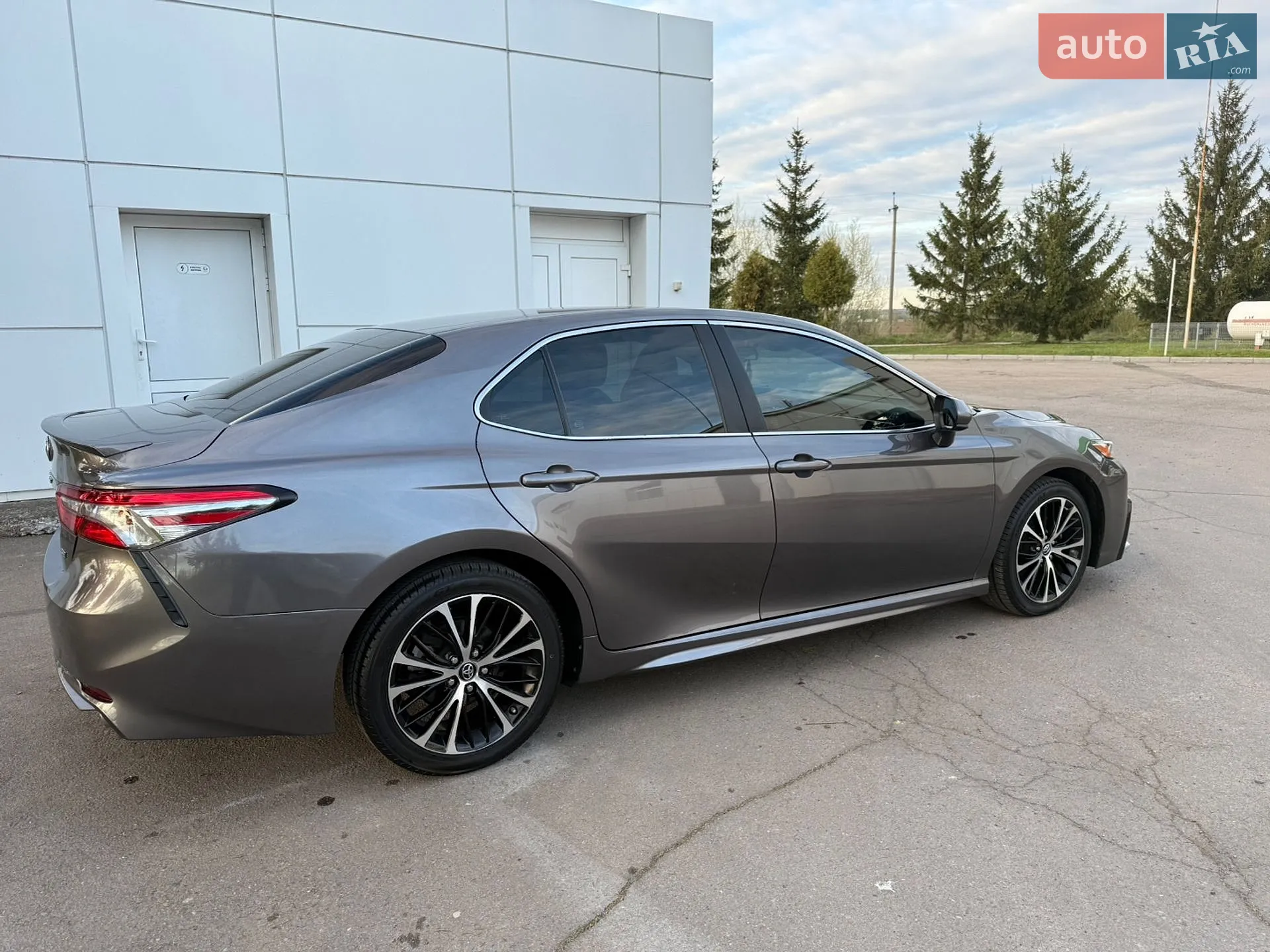 2018 Toyota Camry - мініатюра 6