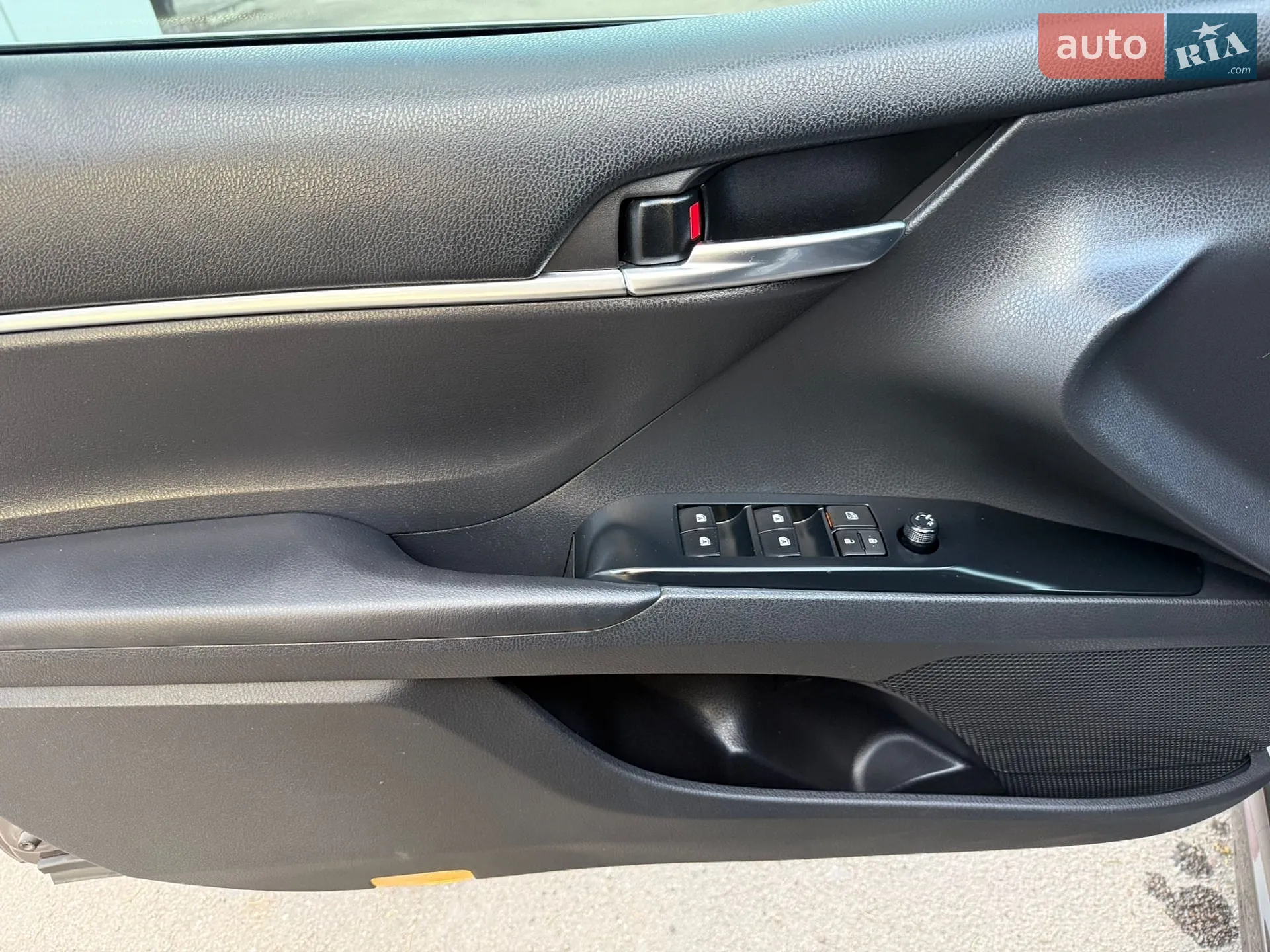 2018 Toyota Camry - мініатюра 20