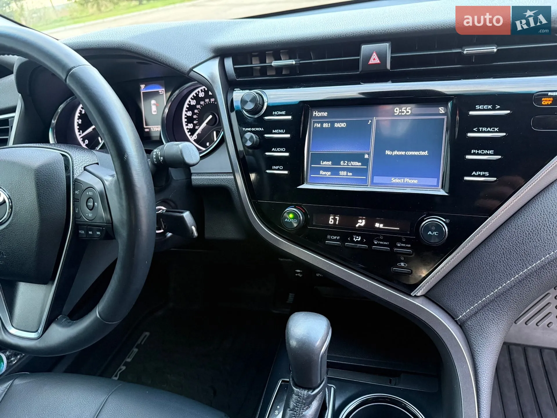 2018 Toyota Camry - мініатюра 26