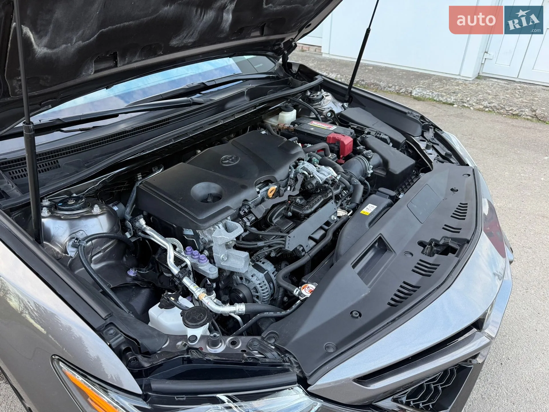 2018 Toyota Camry - мініатюра 31