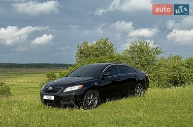Седан Toyota Camry 2007 в Києві