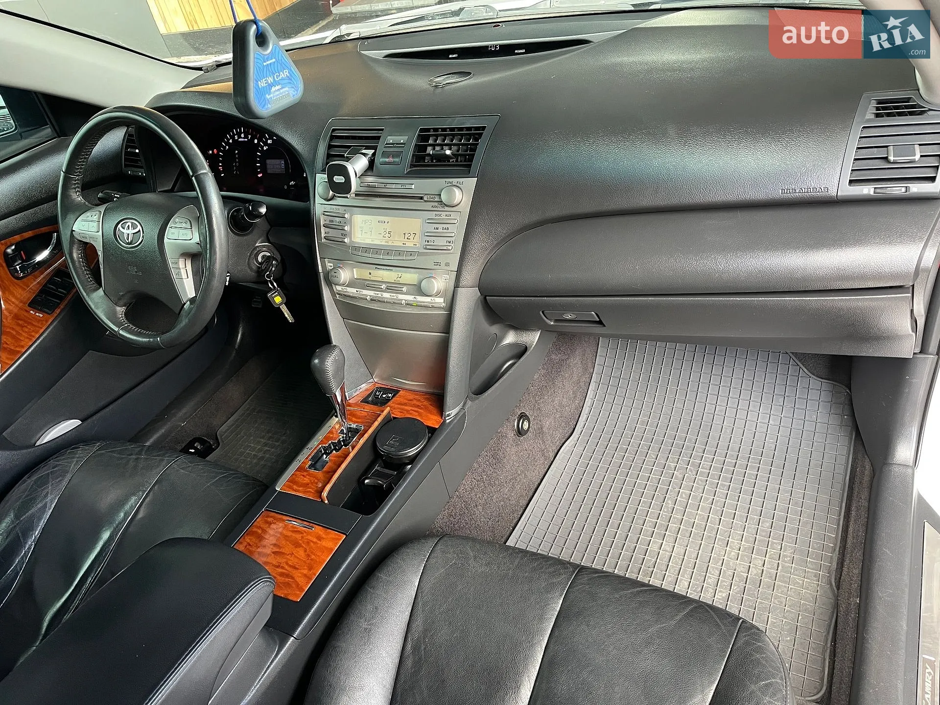 2010 Toyota Camry - мініатюра 35