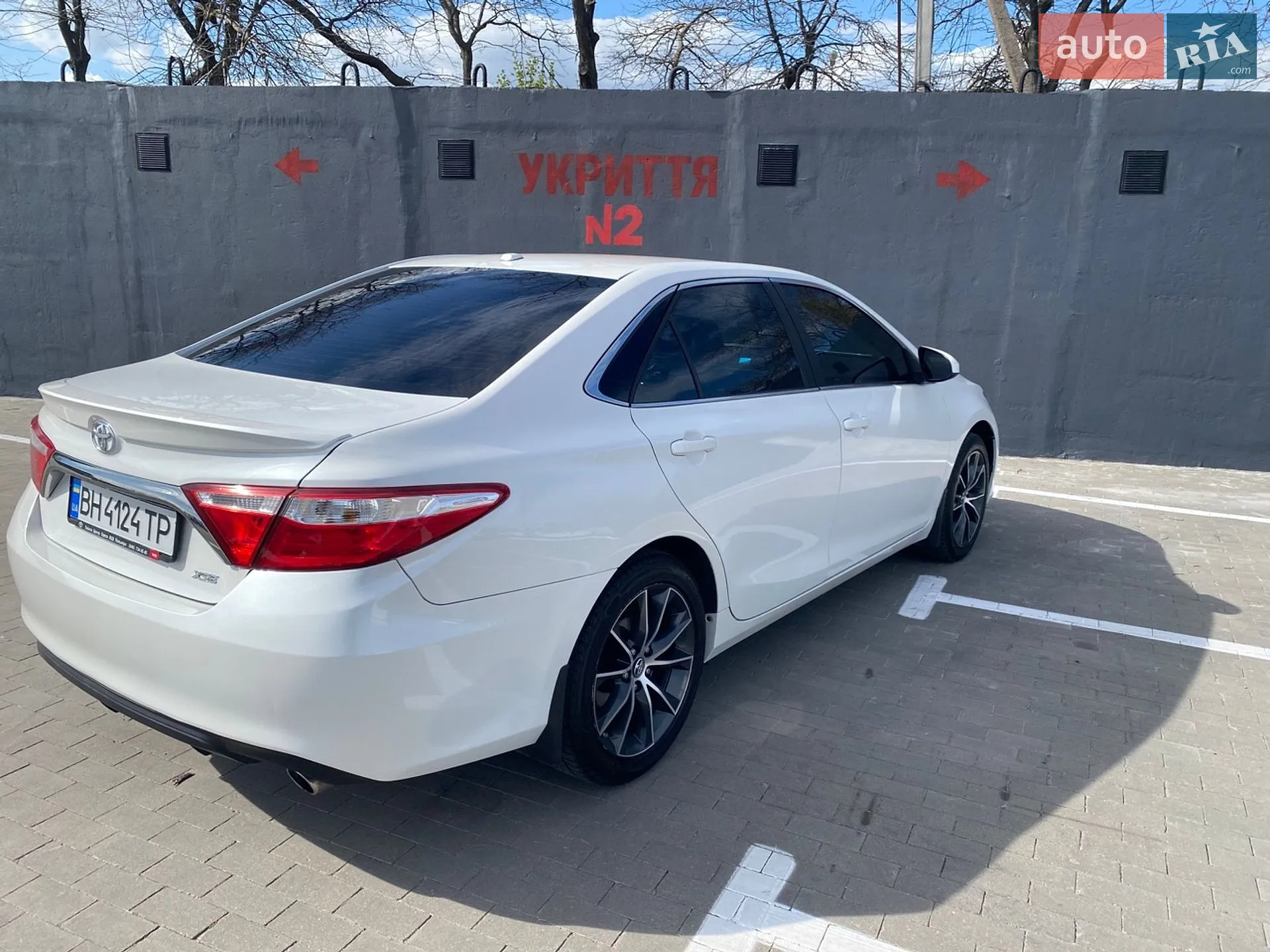 2016 Toyota Camry - мініатюра 4