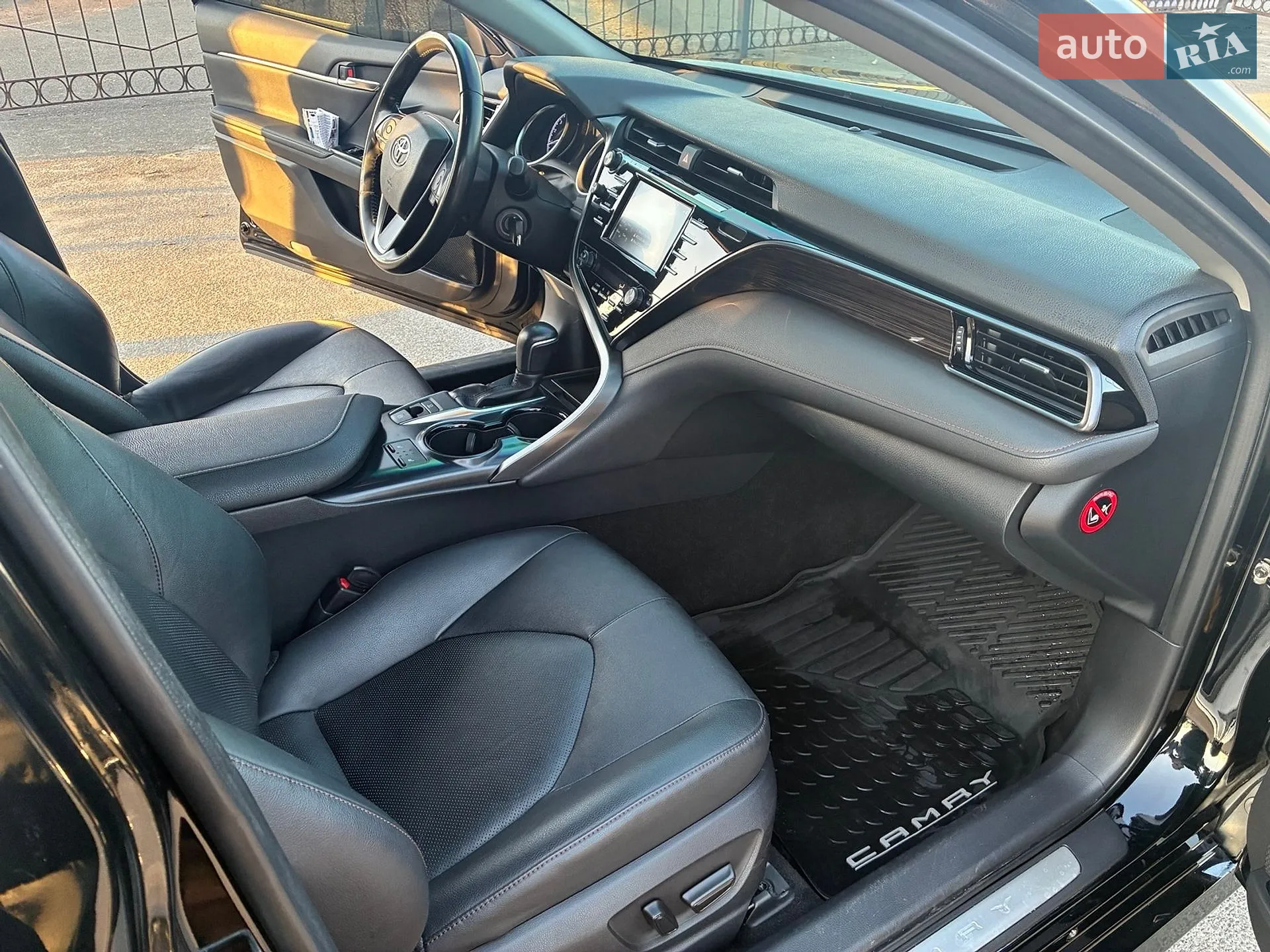 2019 Toyota Camry - мініатюра 27