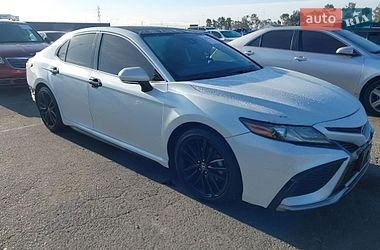 Седан Toyota Camry 2022 в Черкассах