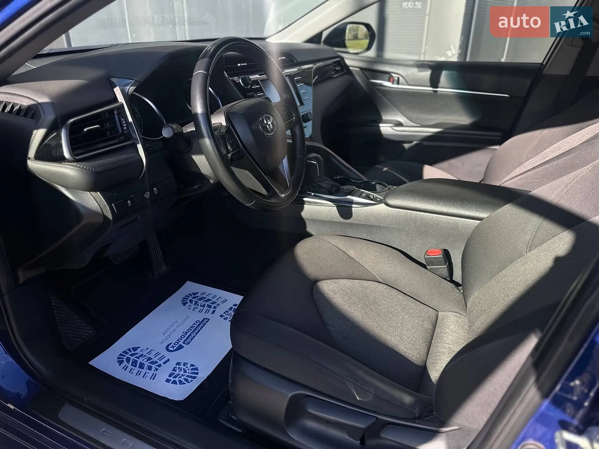 2020 Toyota Camry - мініатюра 14