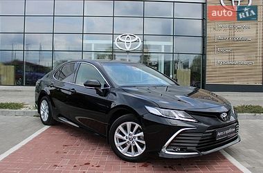 Седан Toyota Camry 2021 в Черкассах