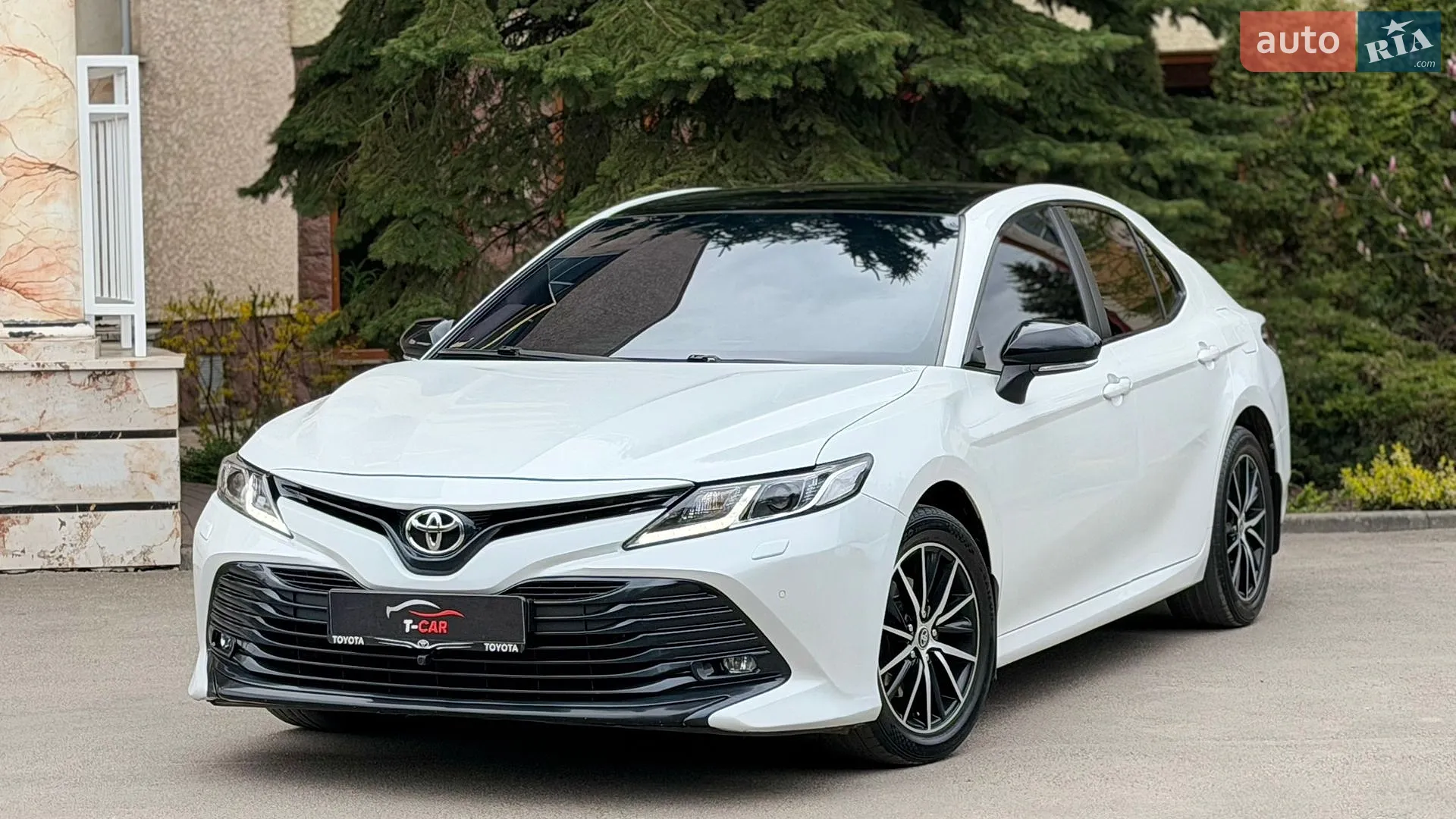 2018 Toyota Camry - мініатюра 2