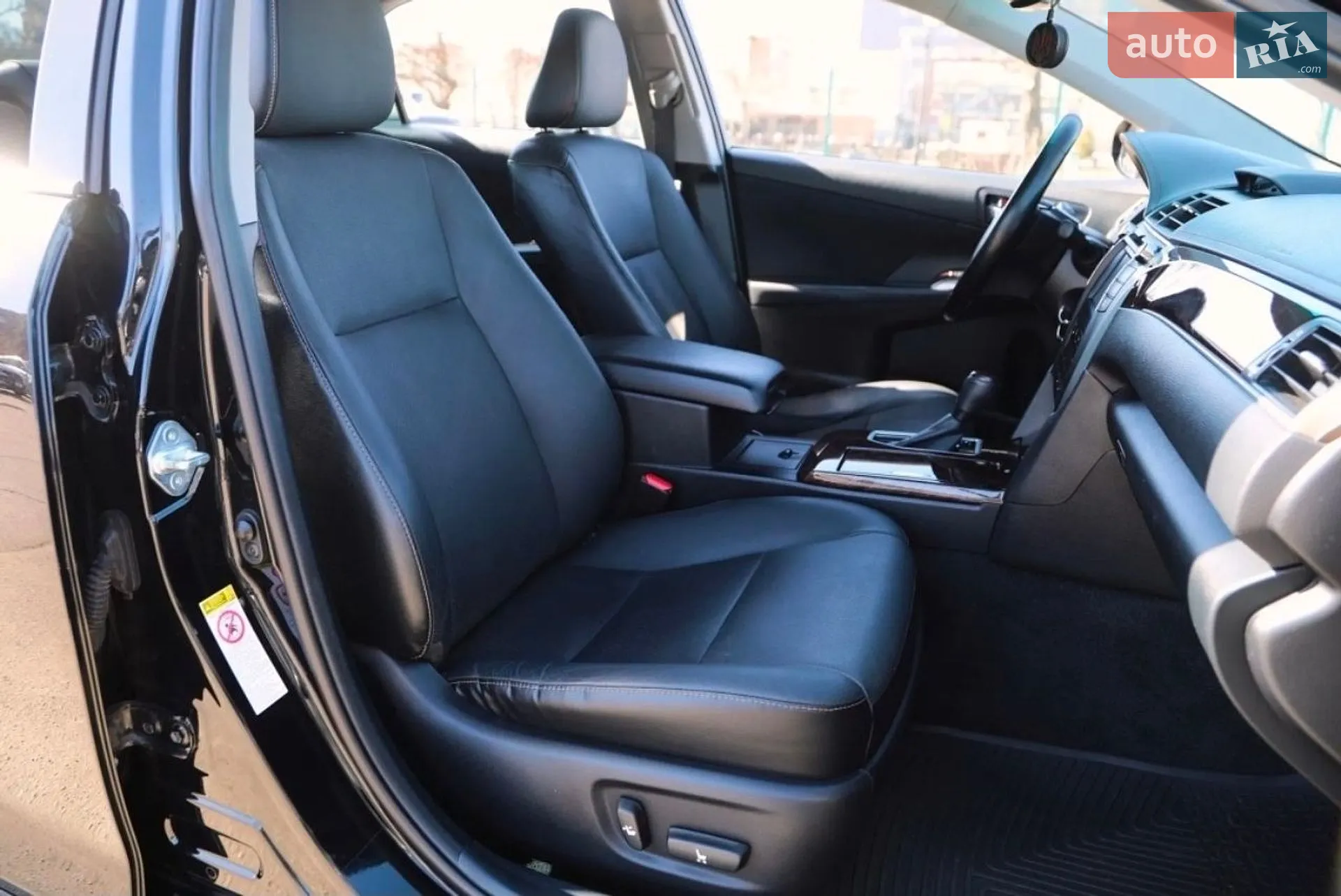2017 Toyota Camry - мініатюра 24