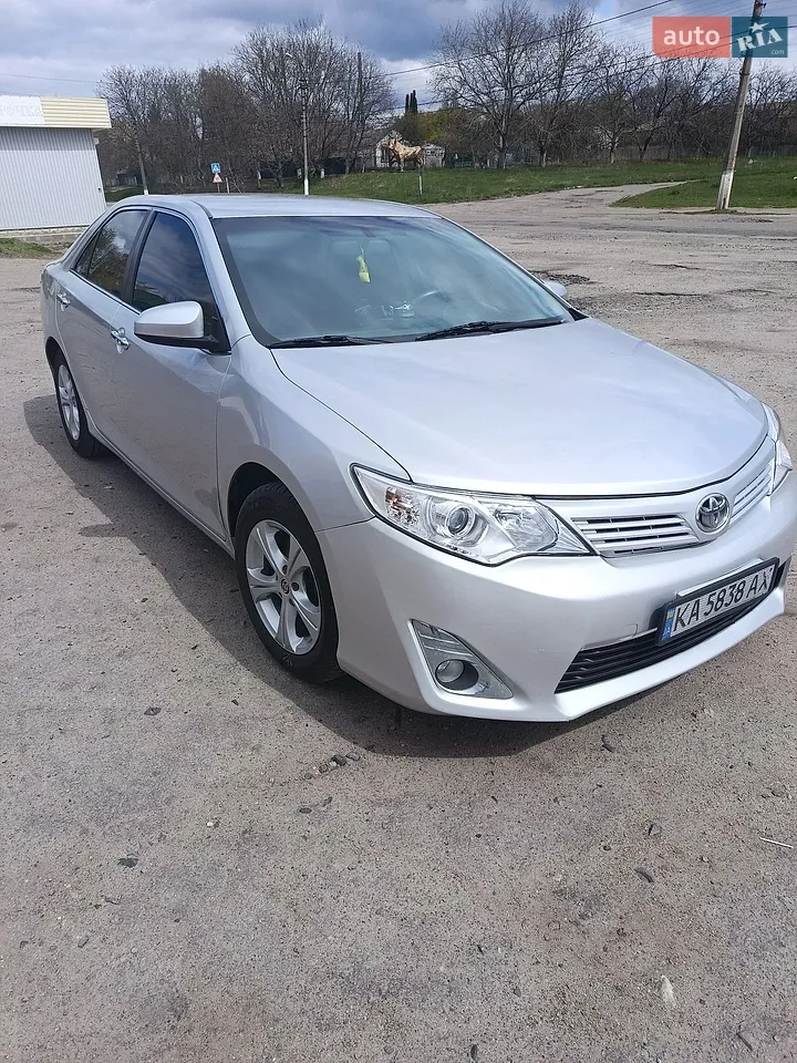 2013 Toyota Camry - мініатюра 13