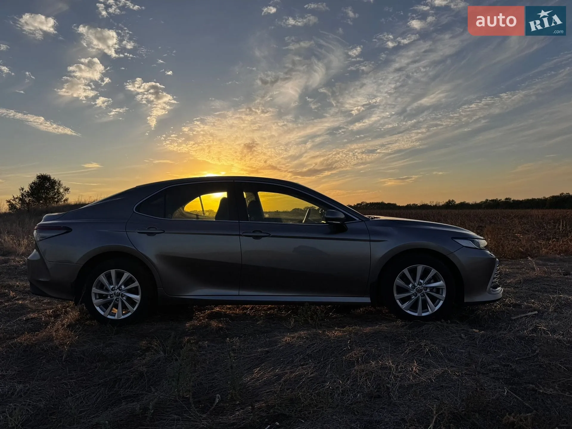 2023 Toyota Camry - мініатюра 10