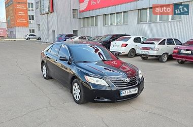 Седан Toyota Camry 2006 в Києві