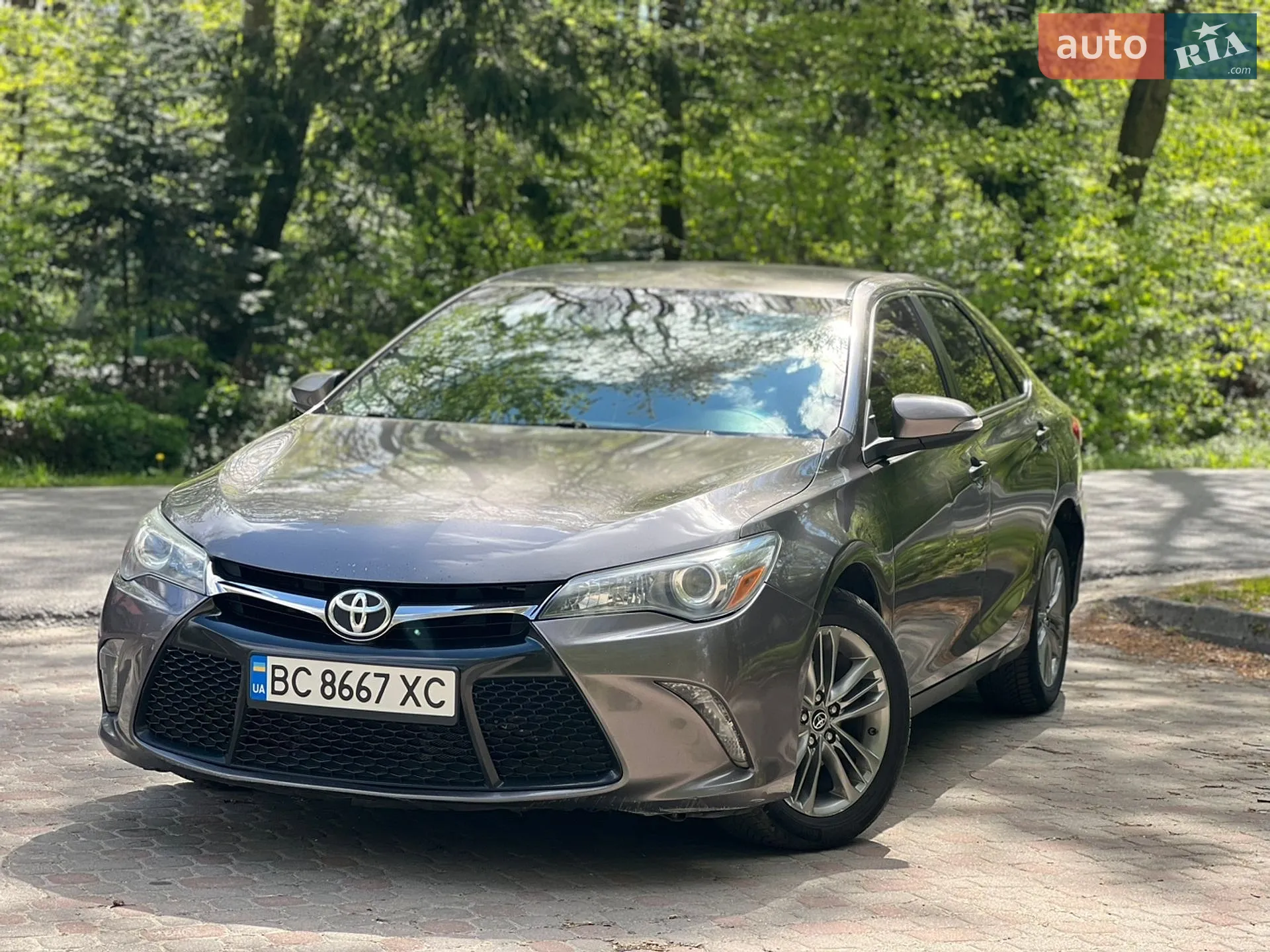 2016 Toyota Camry - мініатюра 13