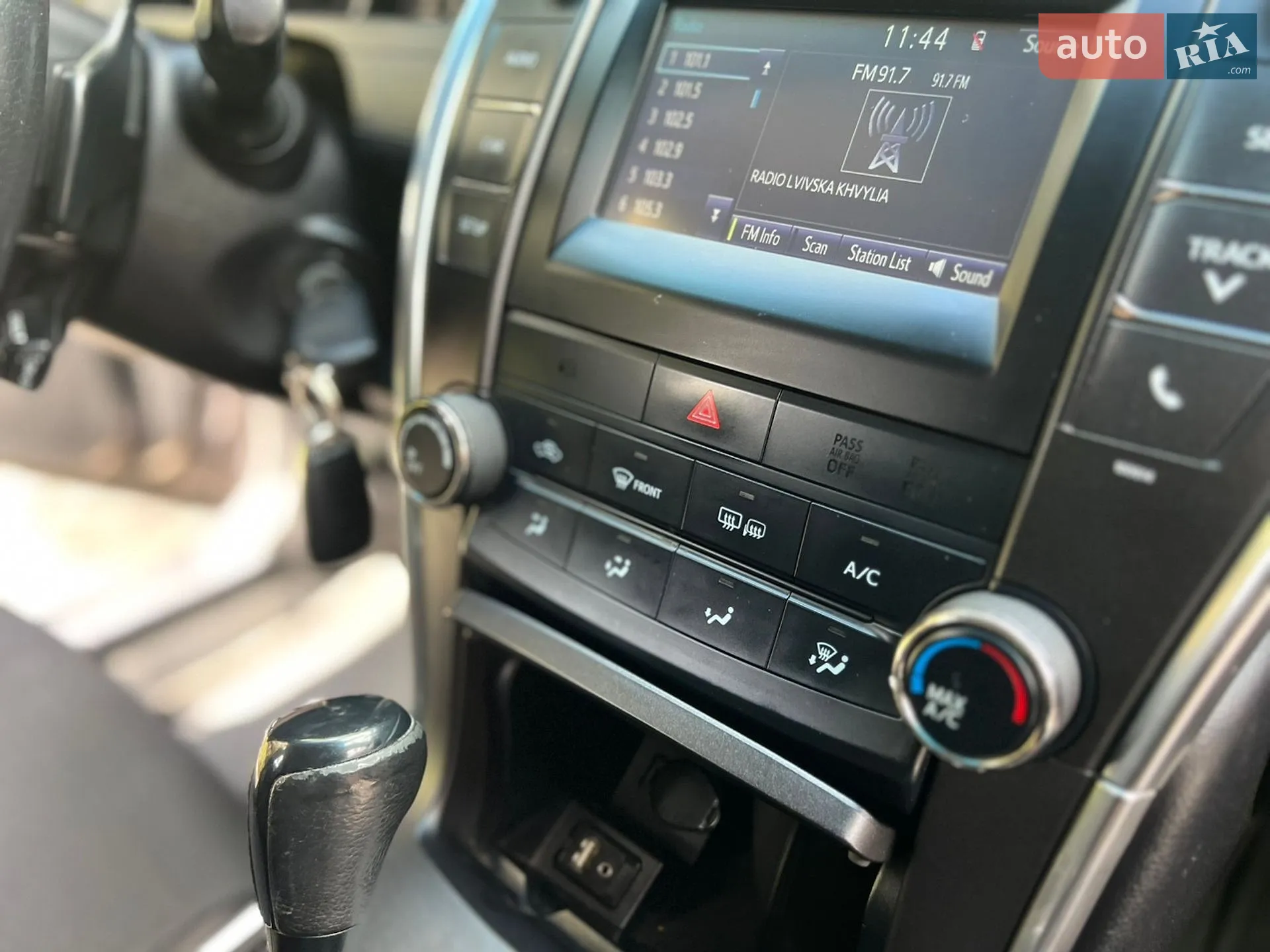 2016 Toyota Camry - мініатюра 47