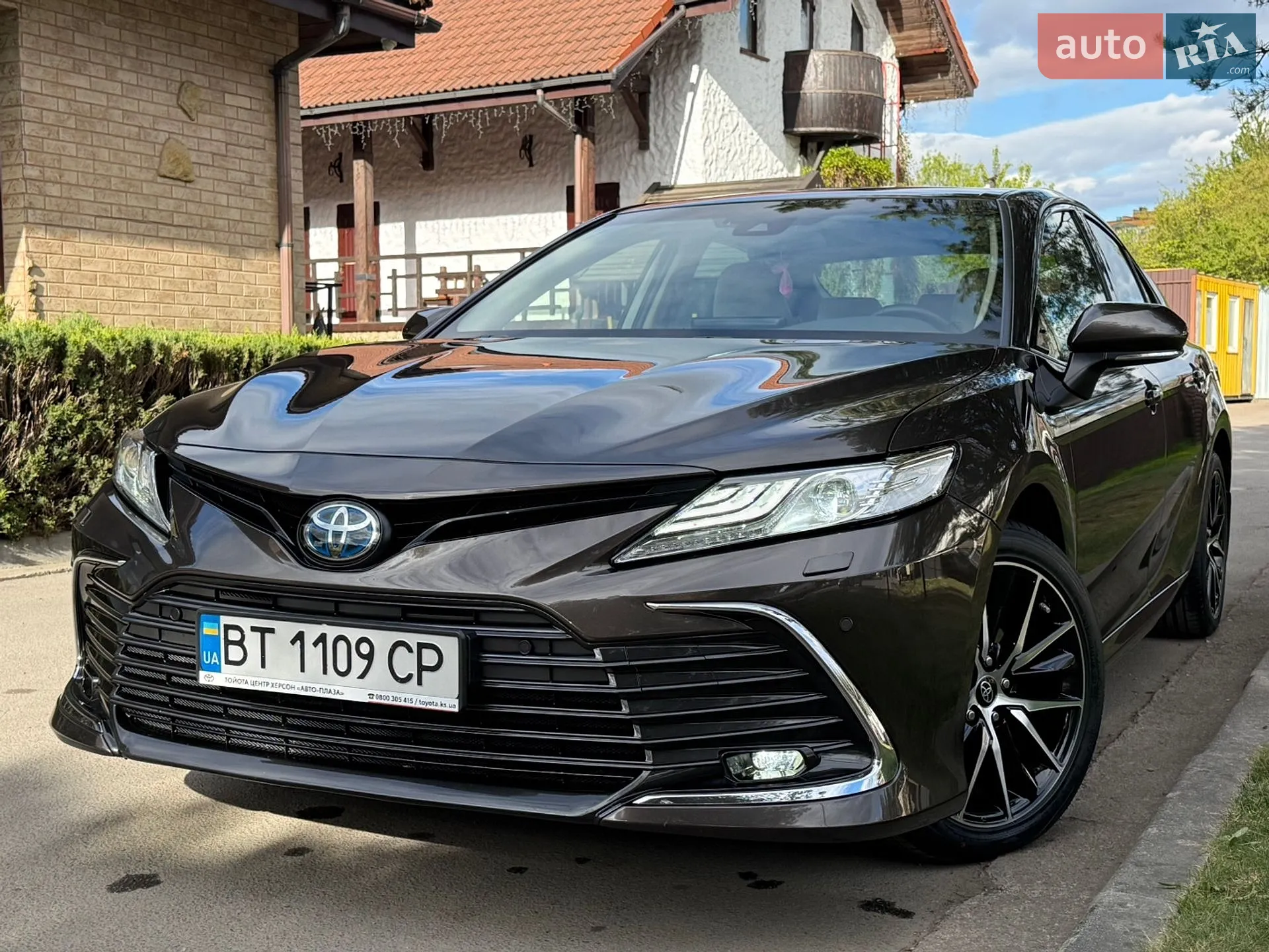 2021 Toyota Camry - мініатюра 2