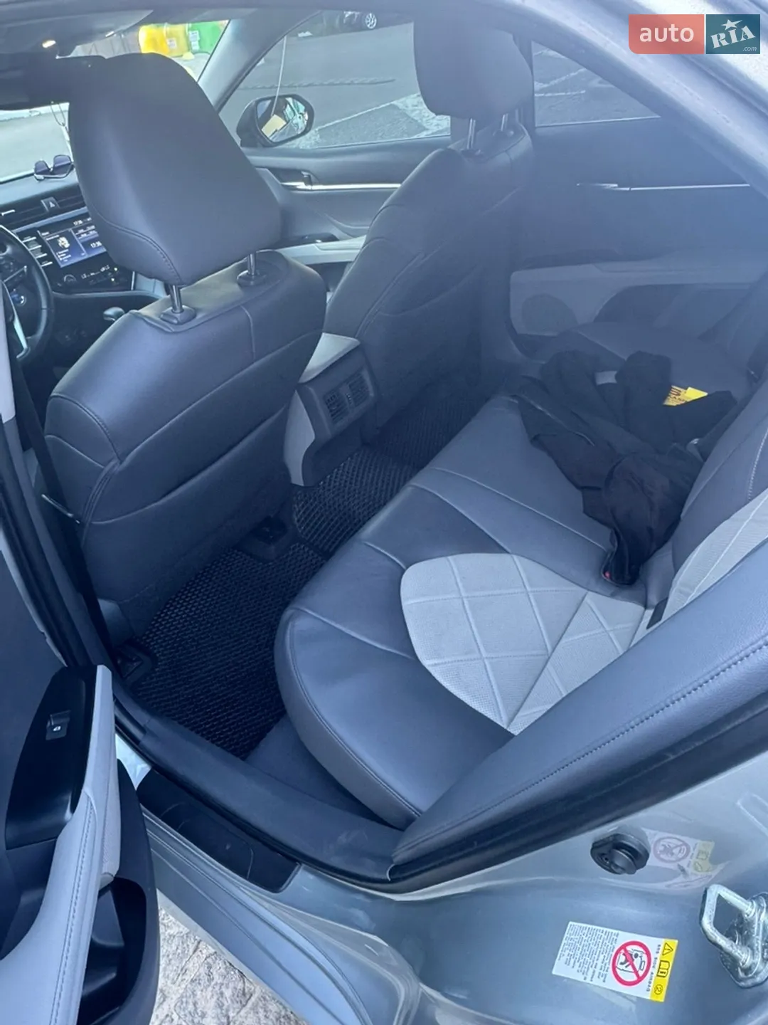 2017 Toyota Camry - мініатюра 8