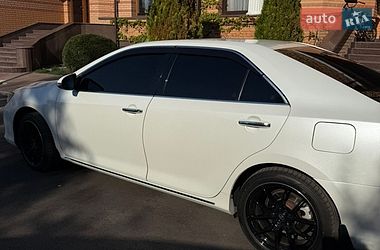 Седан Toyota Camry 2012 в Києві