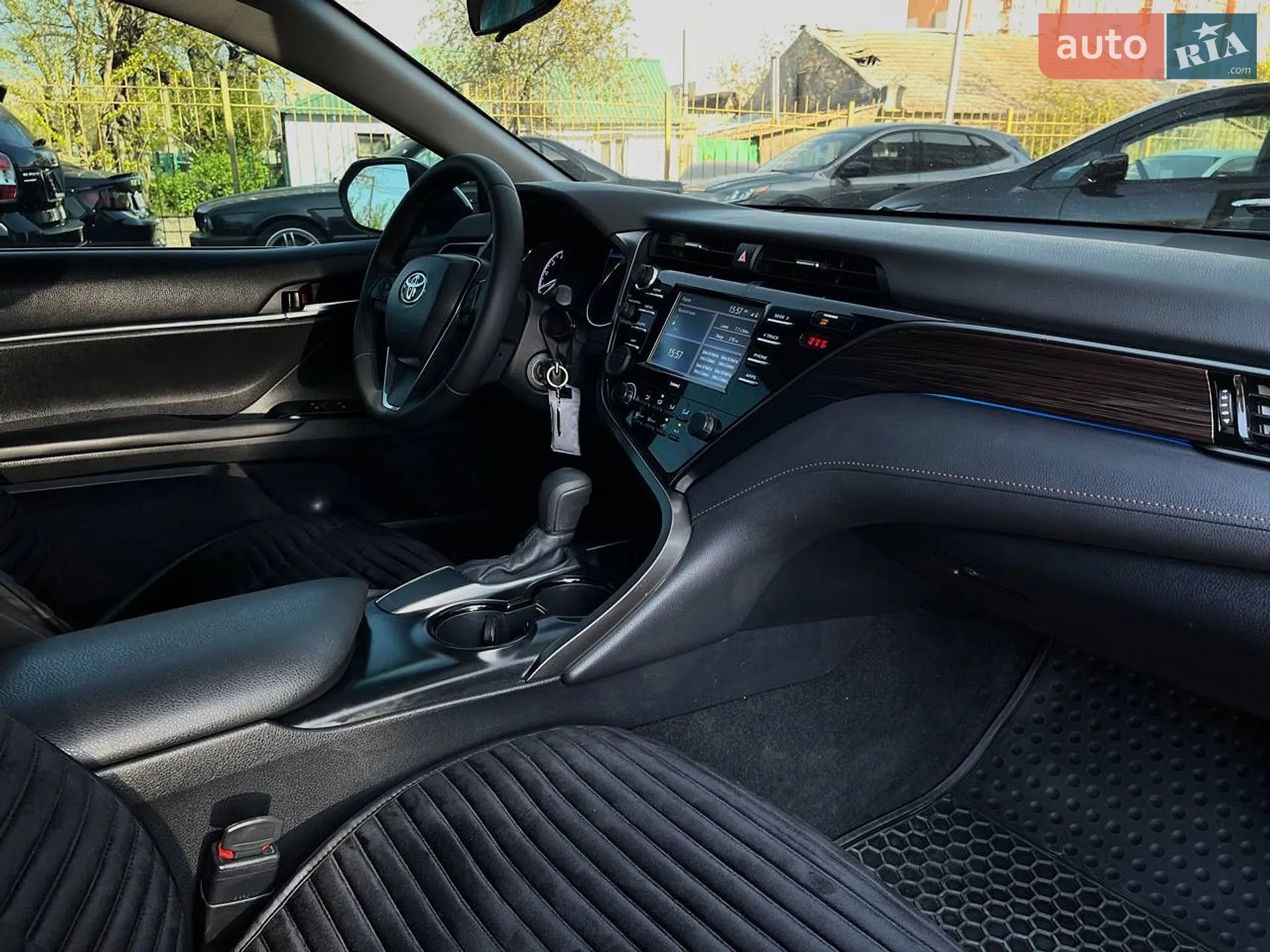 2020 Toyota Camry - мініатюра 9
