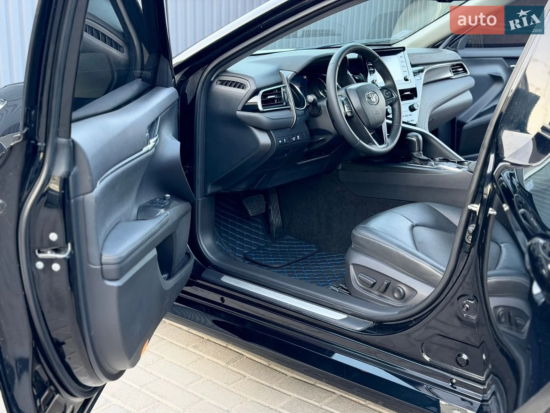 2023 Toyota Camry - мініатюра 19