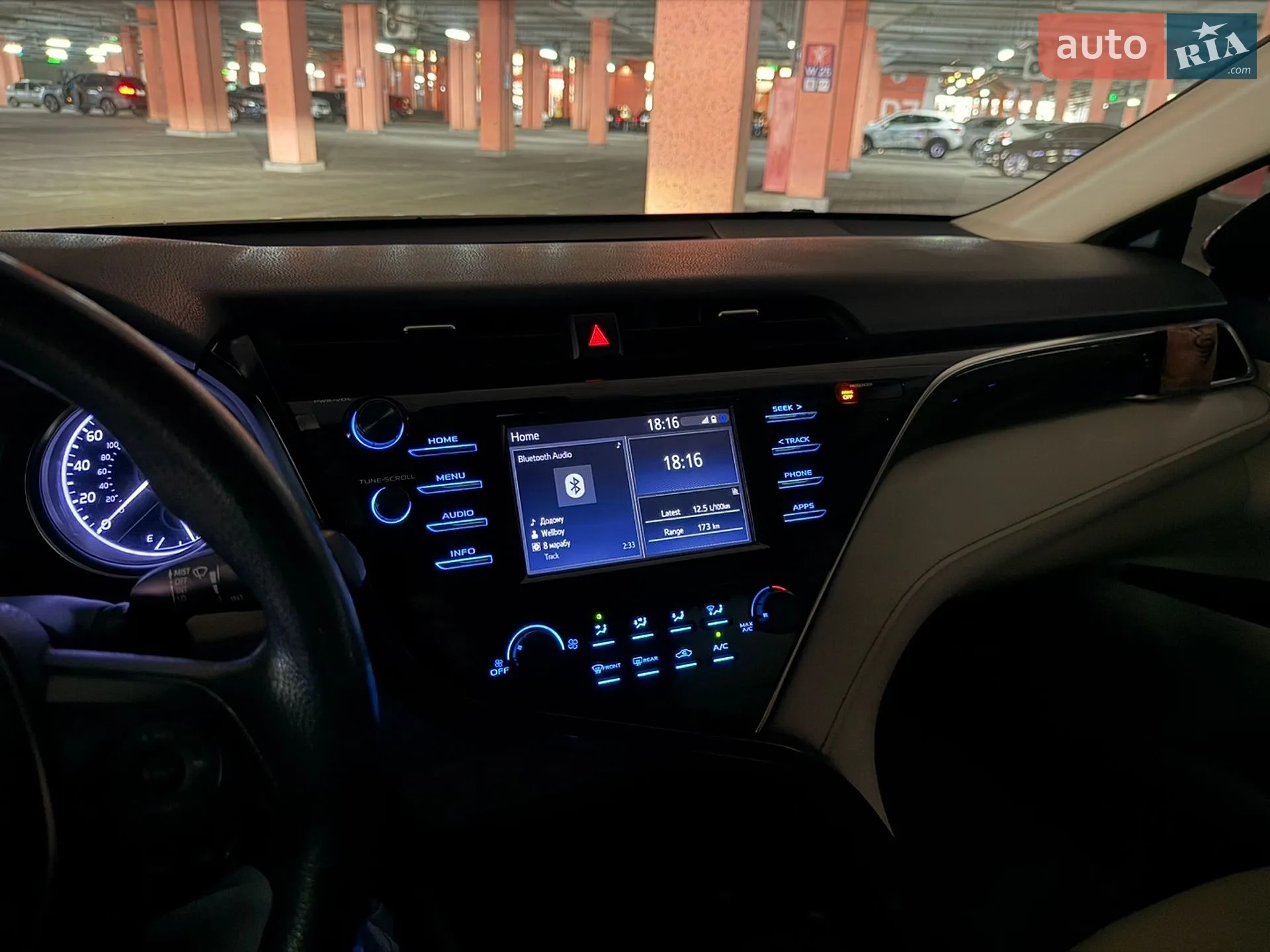 2017 Toyota Camry - мініатюра 24