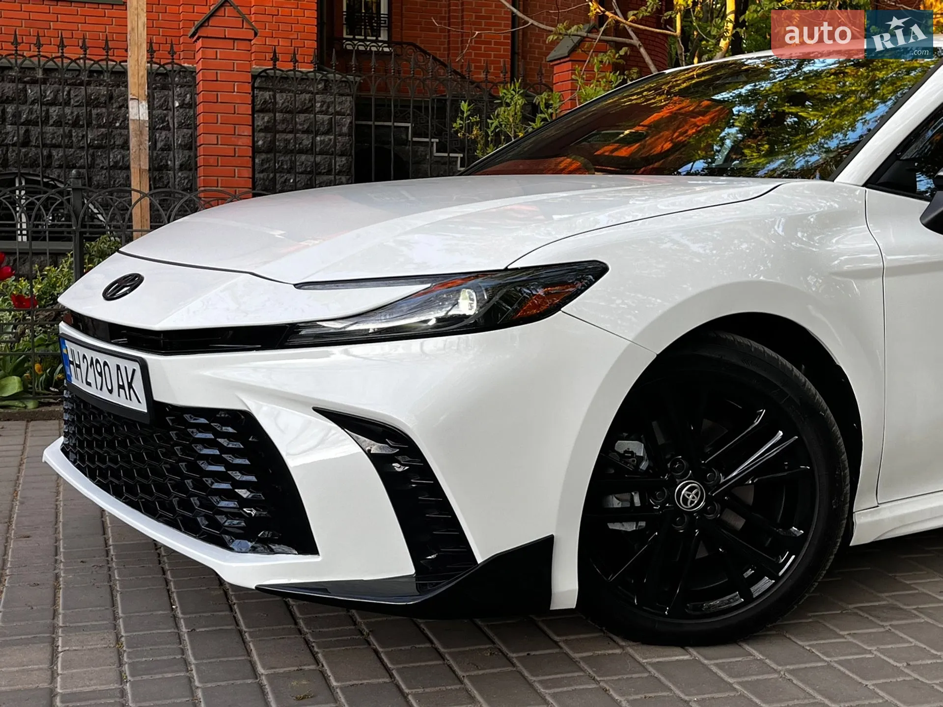 2024 Toyota Camry - мініатюра 8