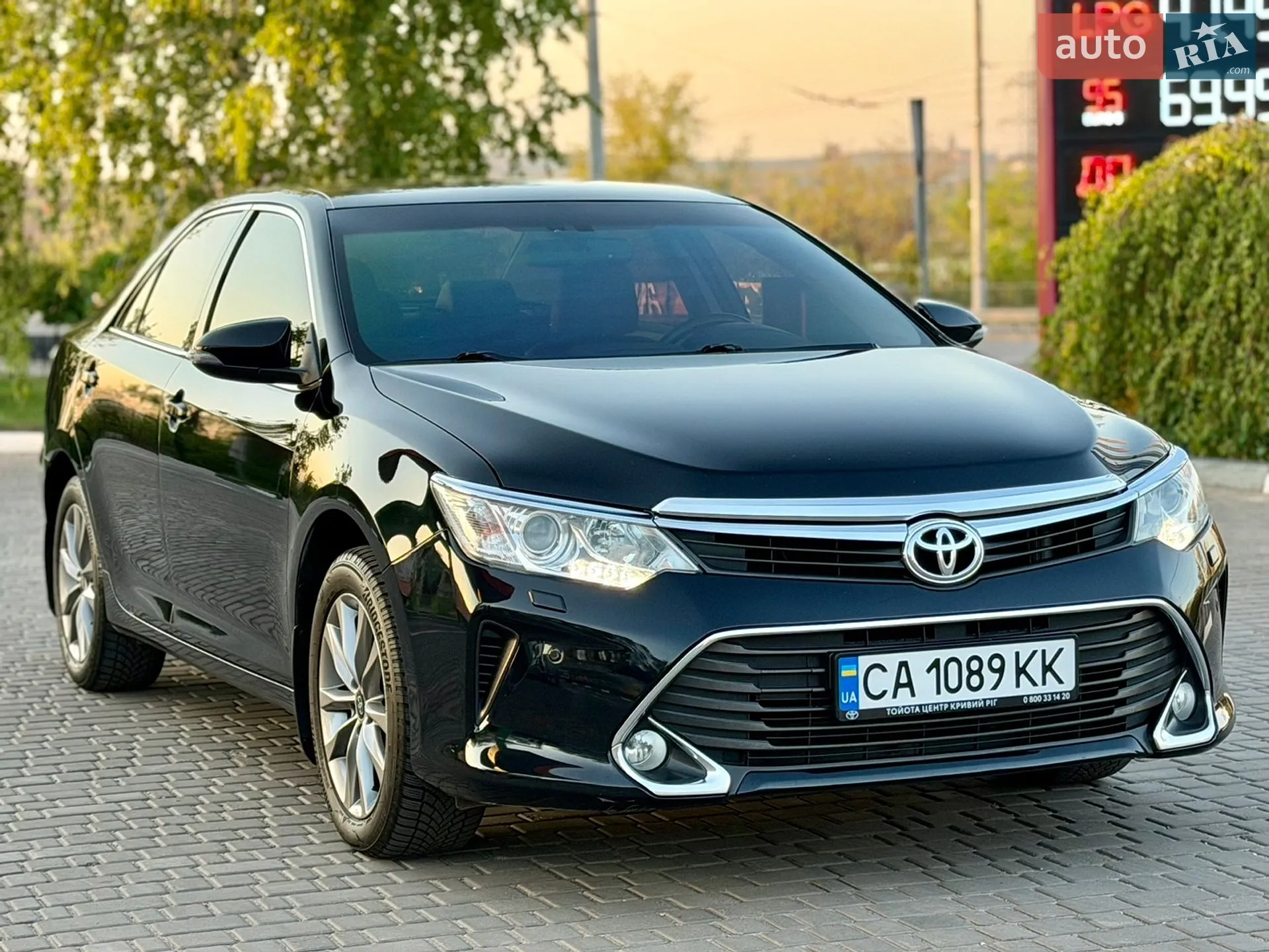 2014 Toyota Camry - мініатюра 5