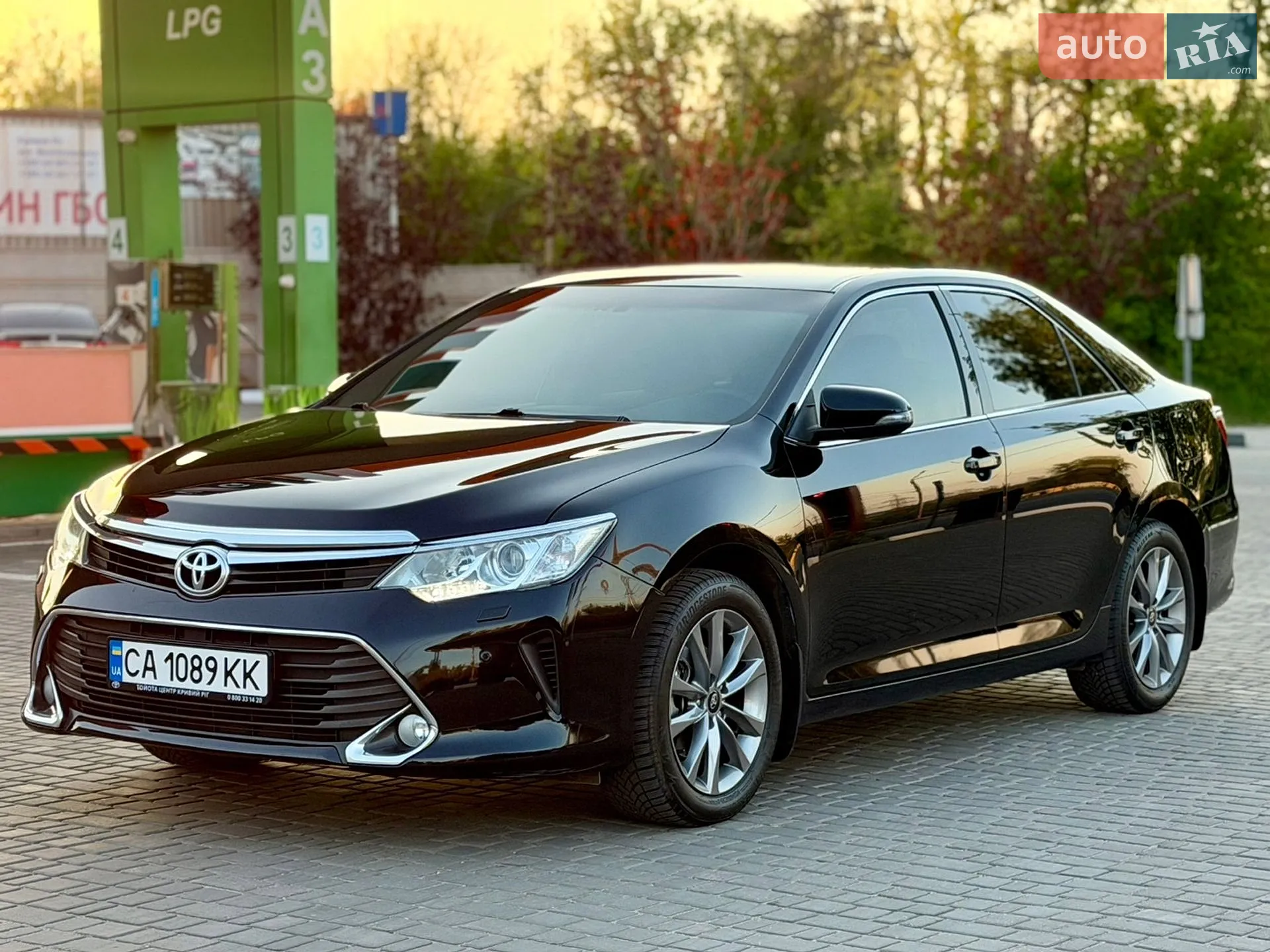 2014 Toyota Camry - мініатюра 17