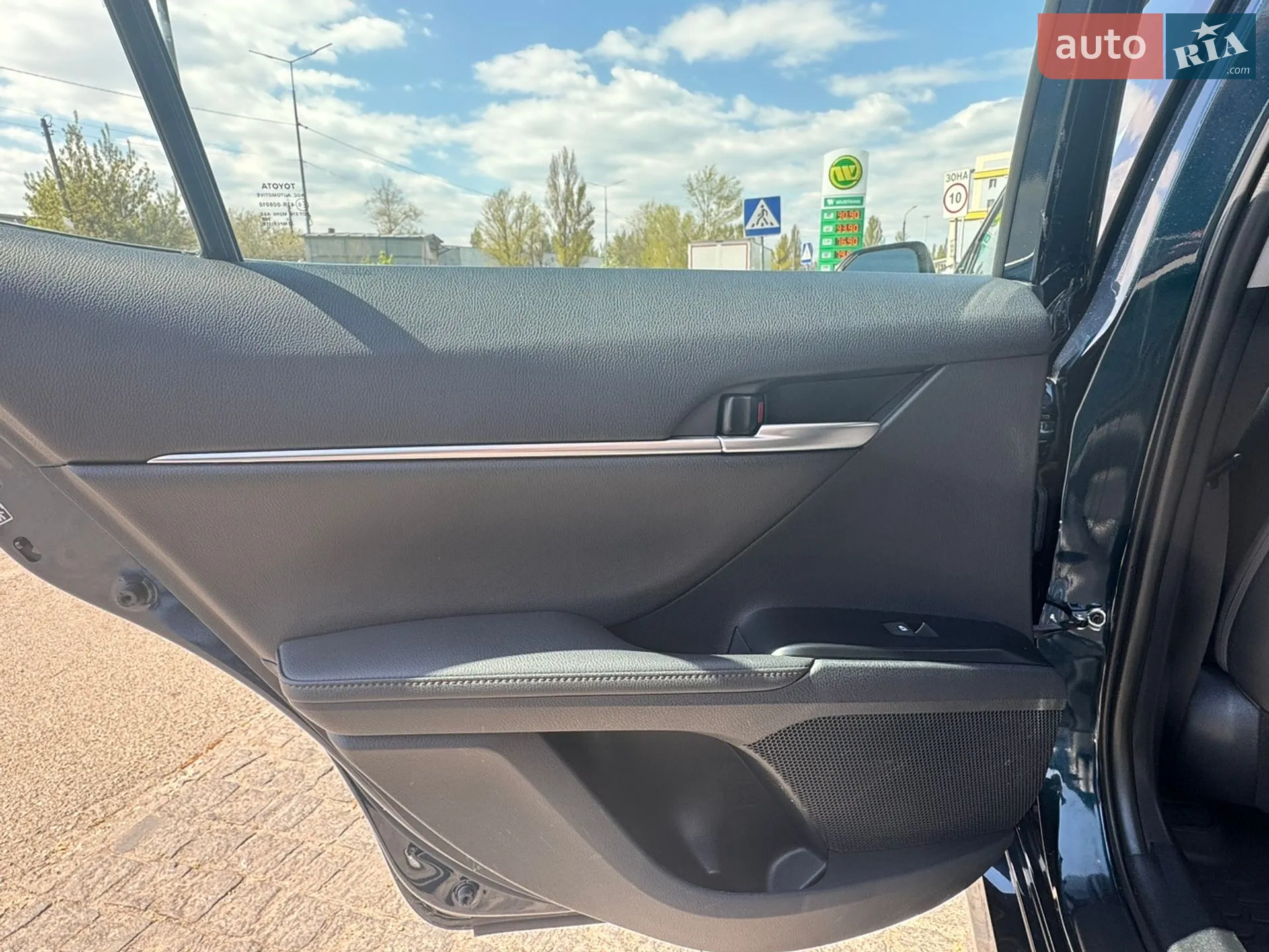 2019 Toyota Camry - мініатюра 33