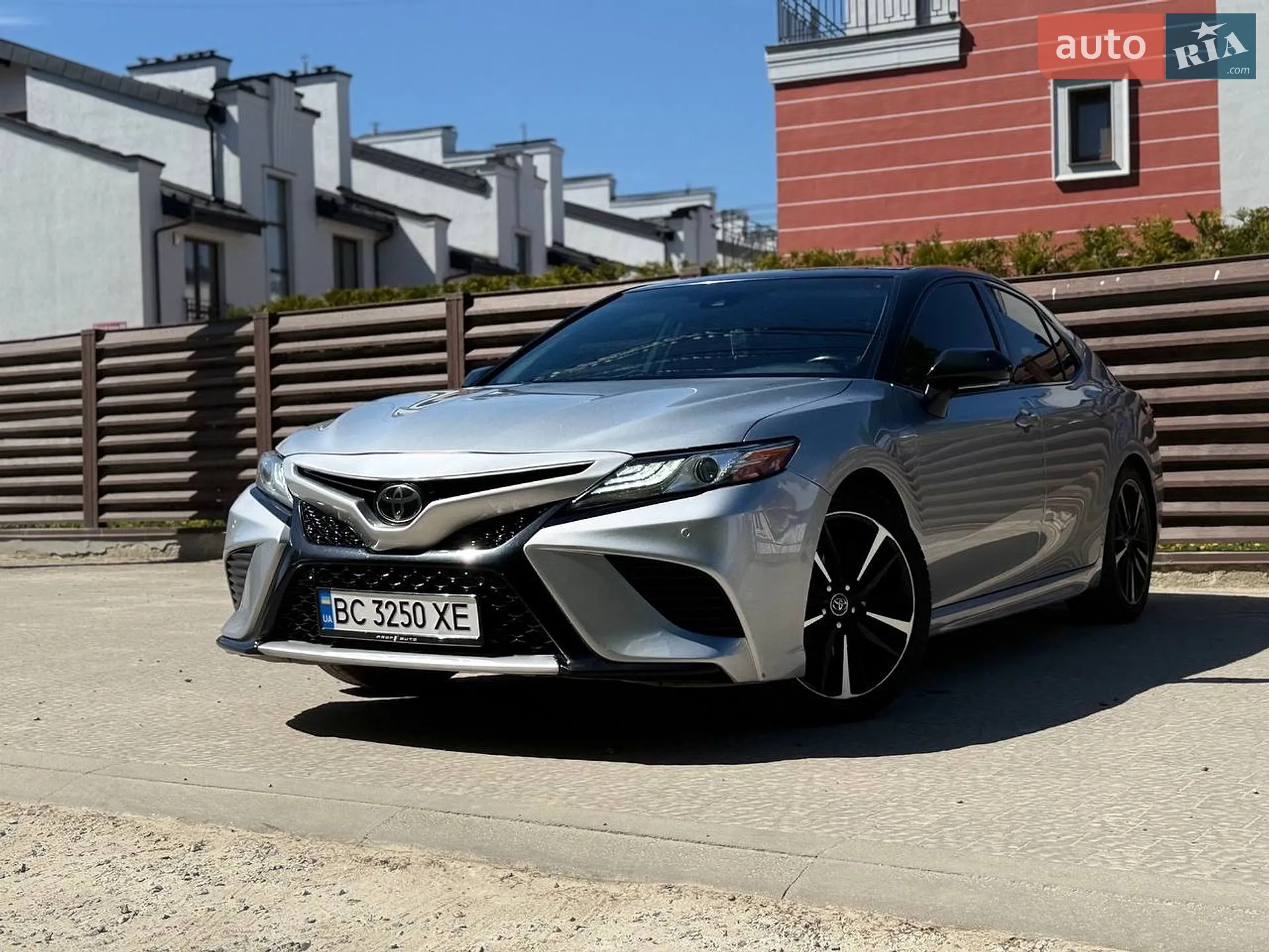 2018 Toyota Camry - мініатюра 11