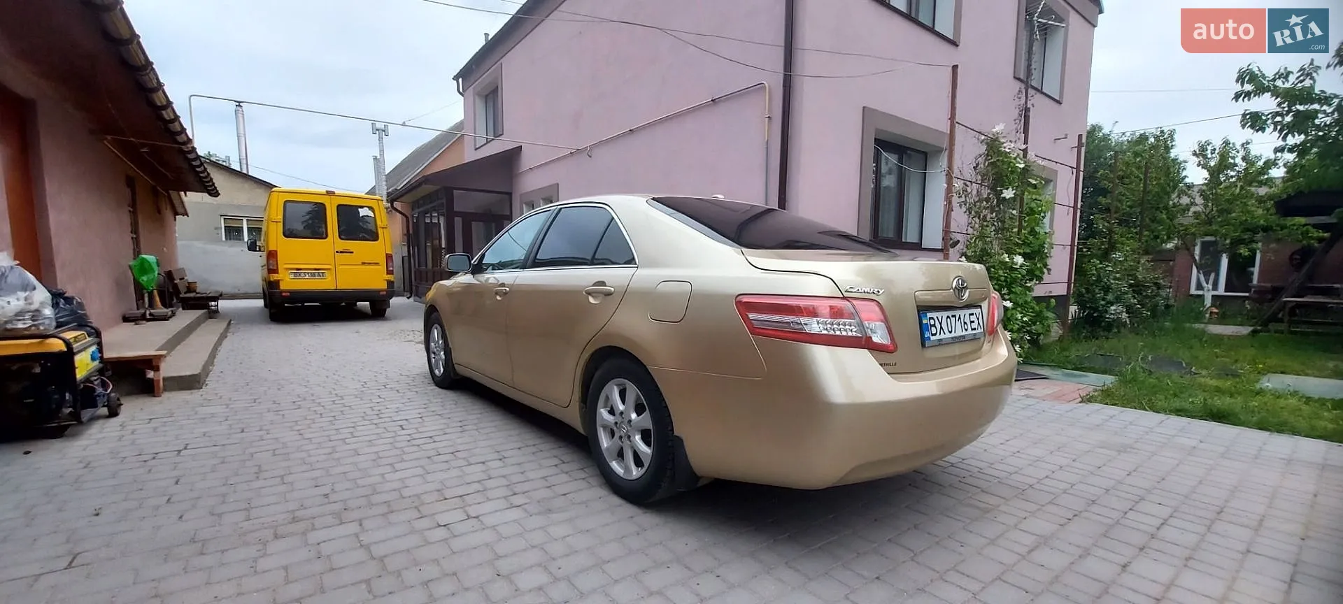 2010 Toyota Camry - мініатюра 21