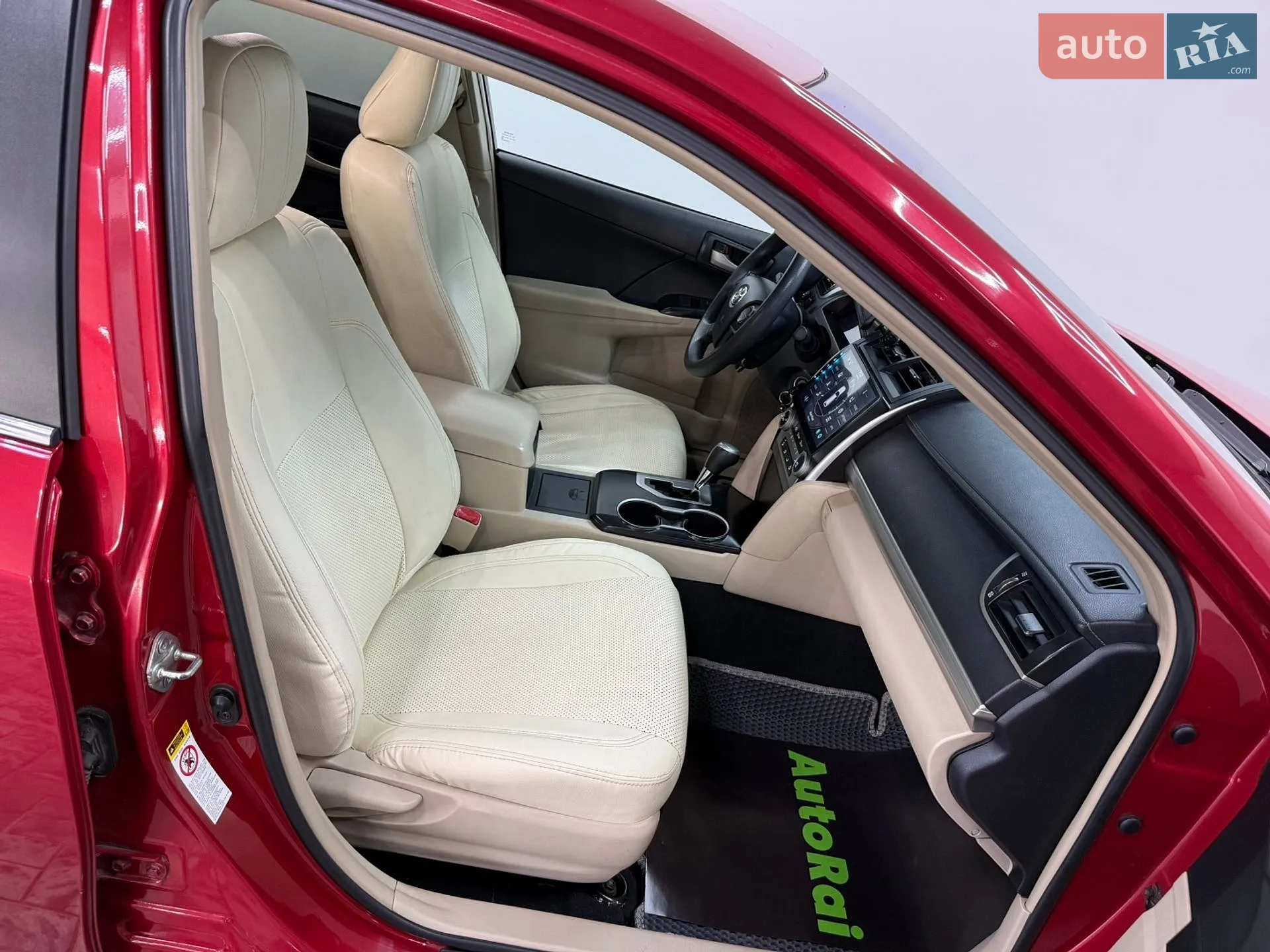 2013 Toyota Camry - мініатюра 19