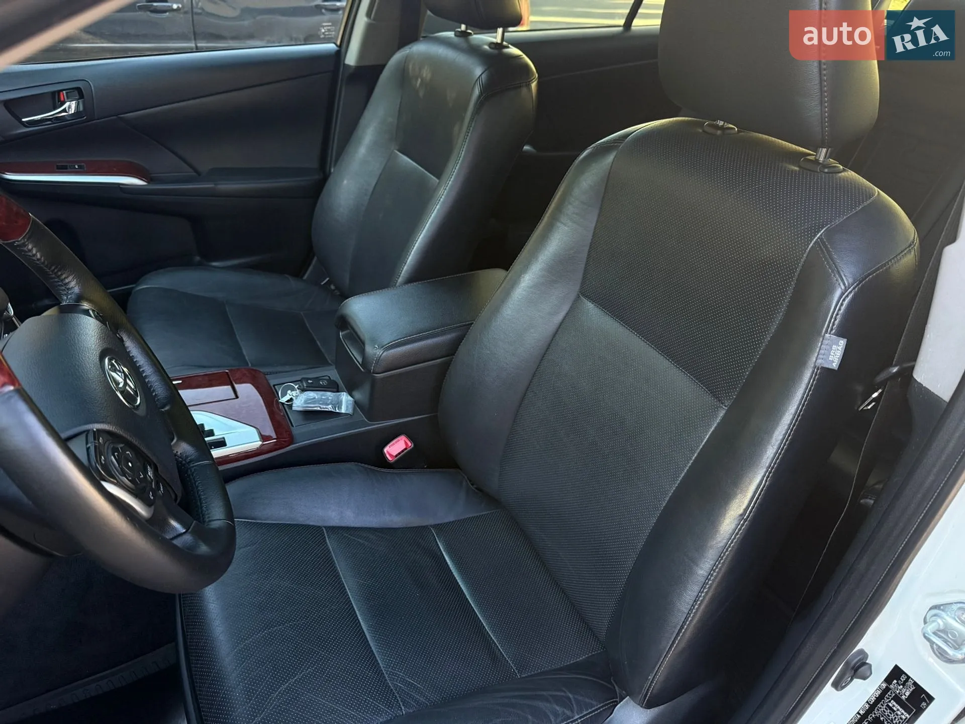 2013 Toyota Camry - мініатюра 34