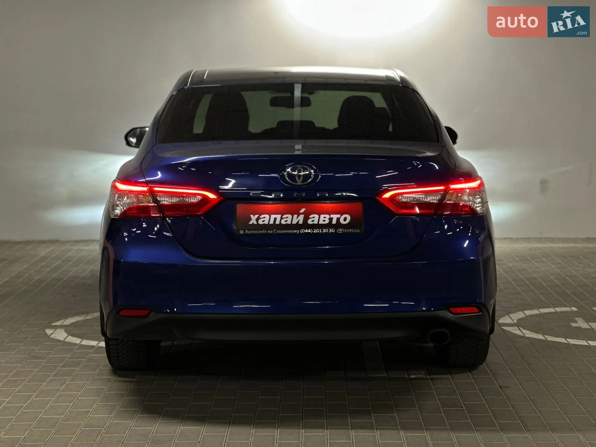 2020 Toyota Camry - мініатюра 6