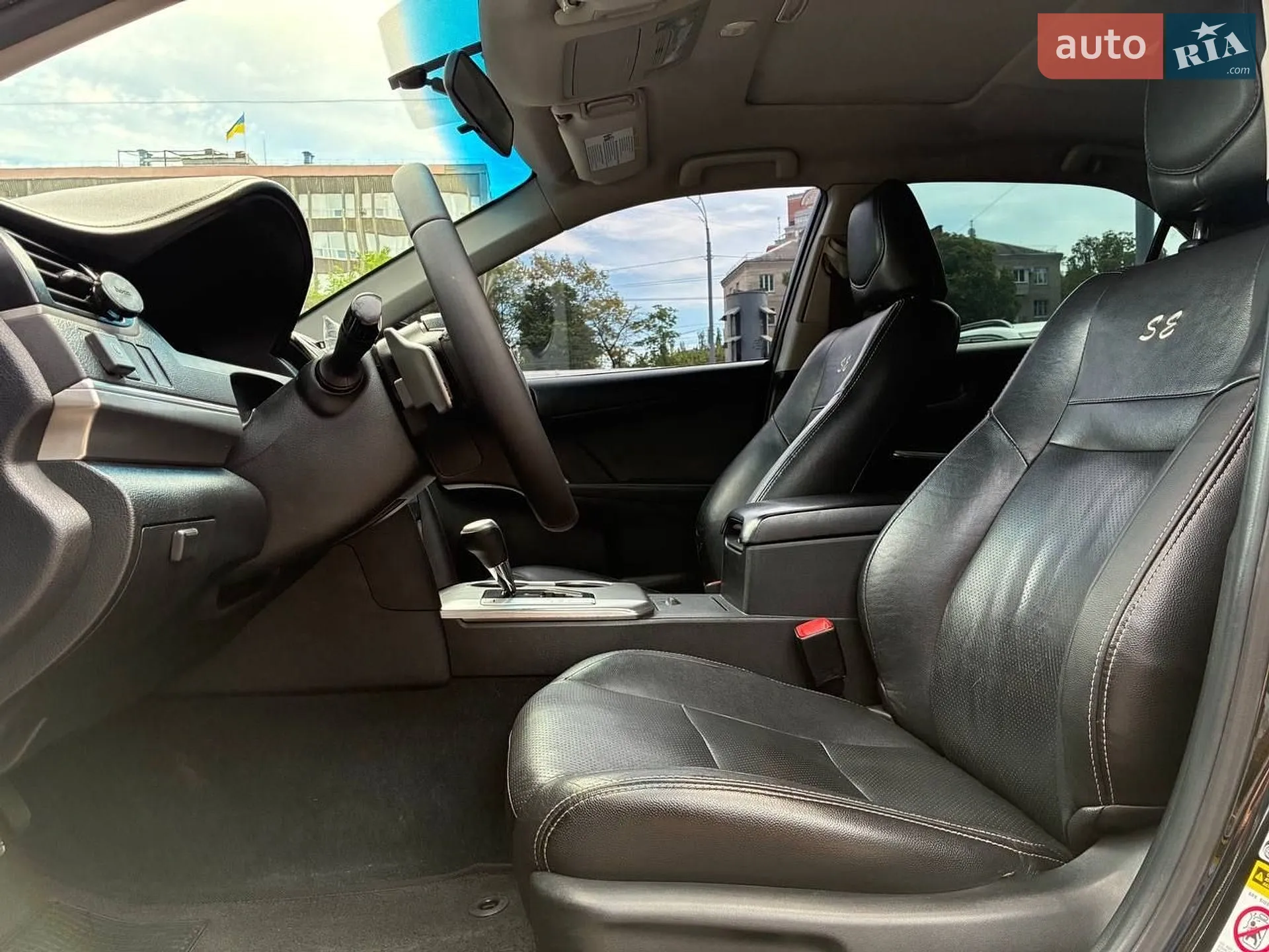 2013 Toyota Camry - мініатюра 16