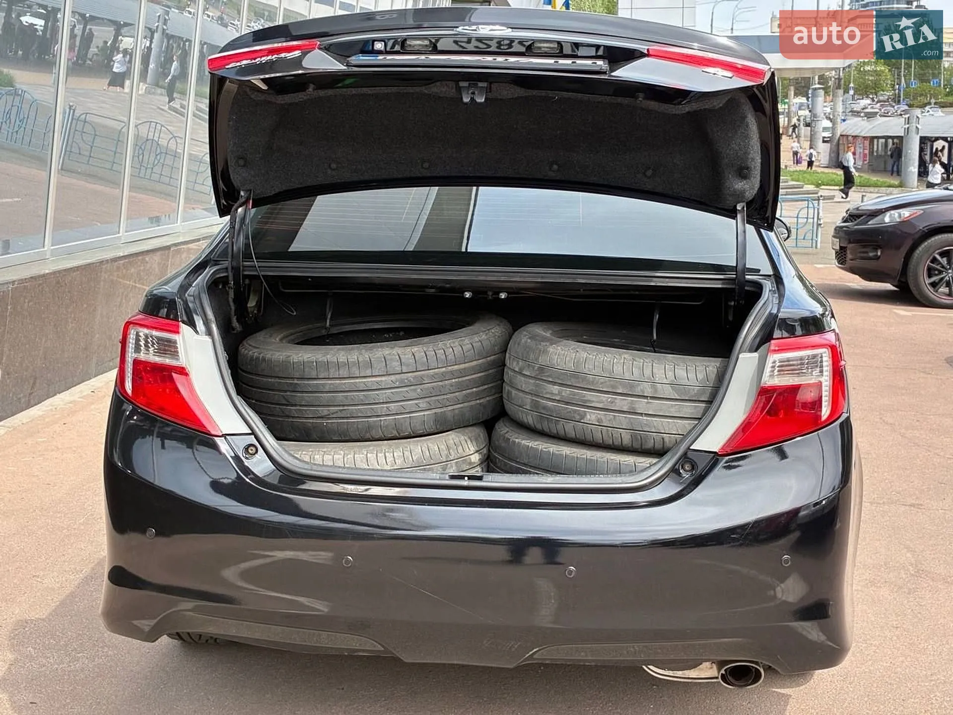 2013 Toyota Camry - мініатюра 33
