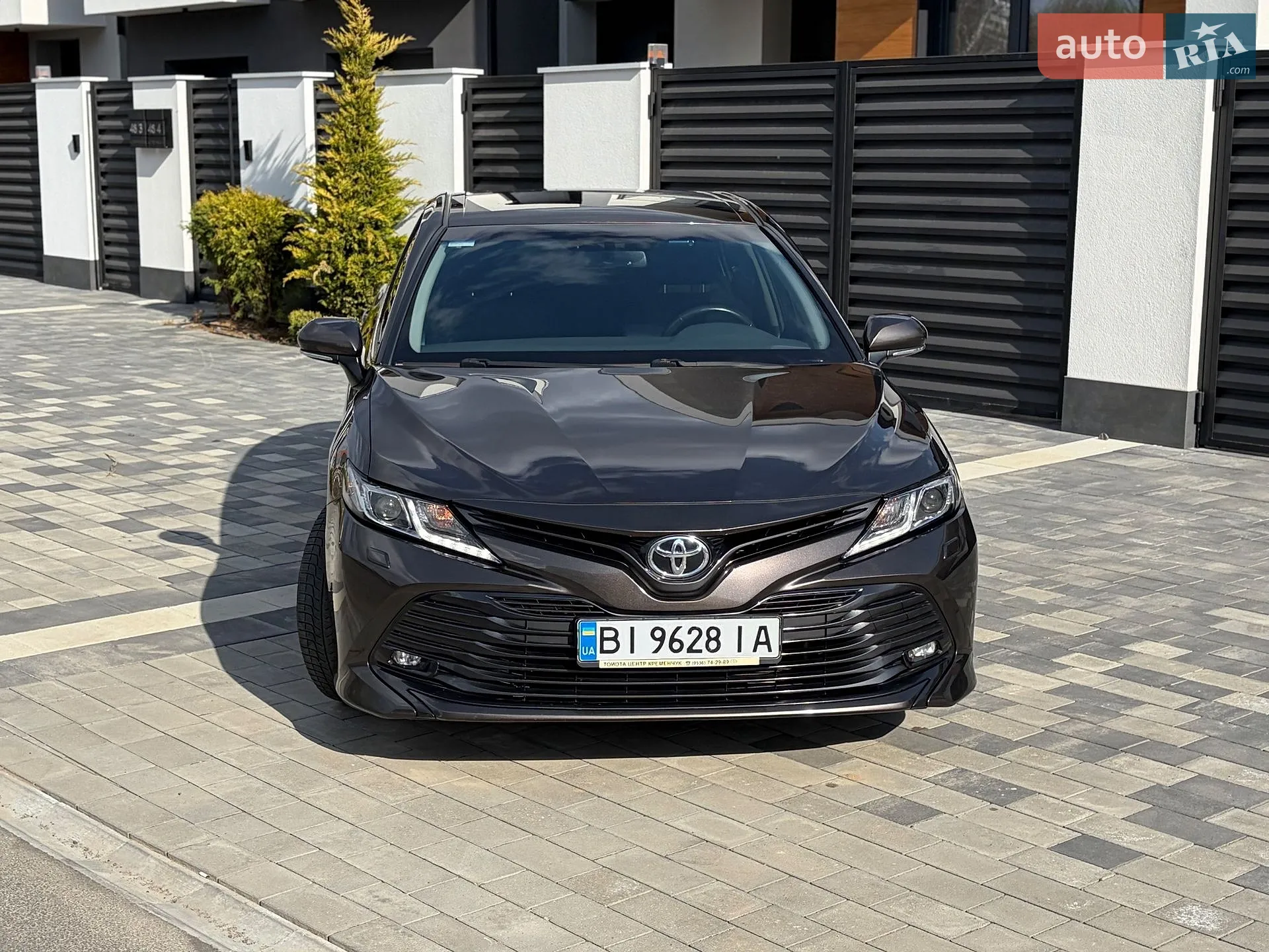 2018 Toyota Camry - мініатюра 2