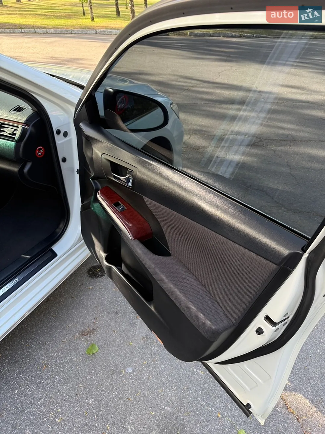 2011 Toyota Camry - мініатюра 10