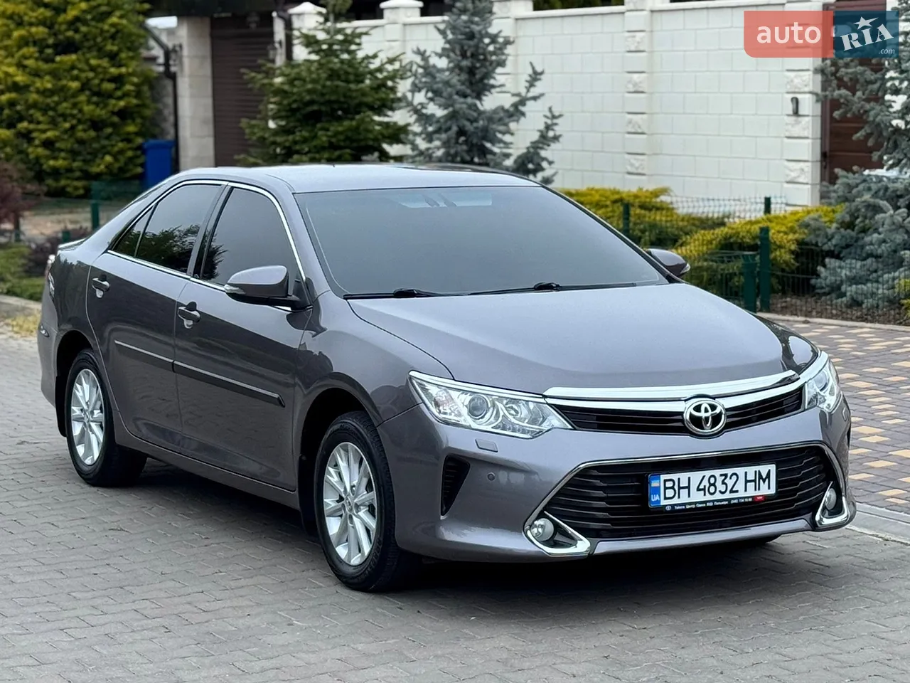 2016 Toyota Camry - мініатюра 27