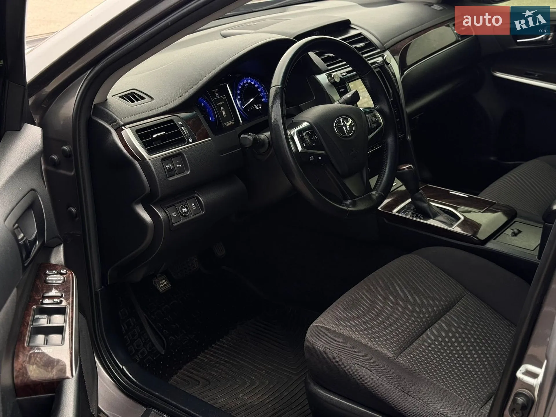 2016 Toyota Camry - мініатюра 12