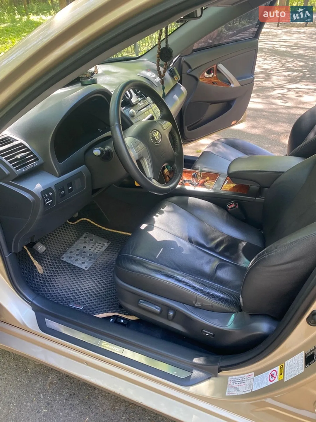 2010 Toyota Camry - мініатюра 31