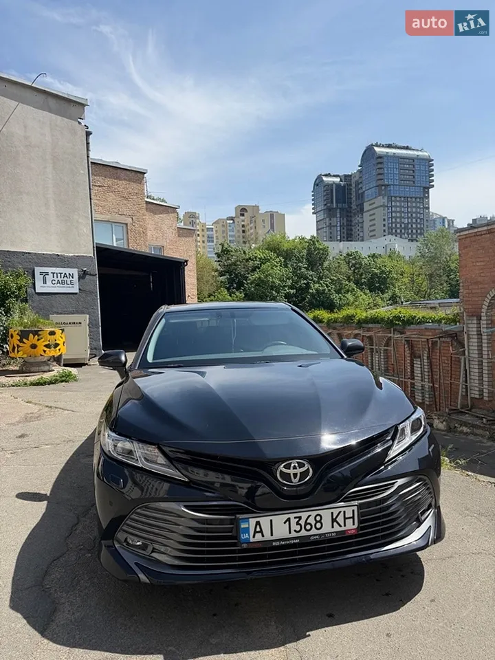 2020 Toyota Camry - мініатюра 11