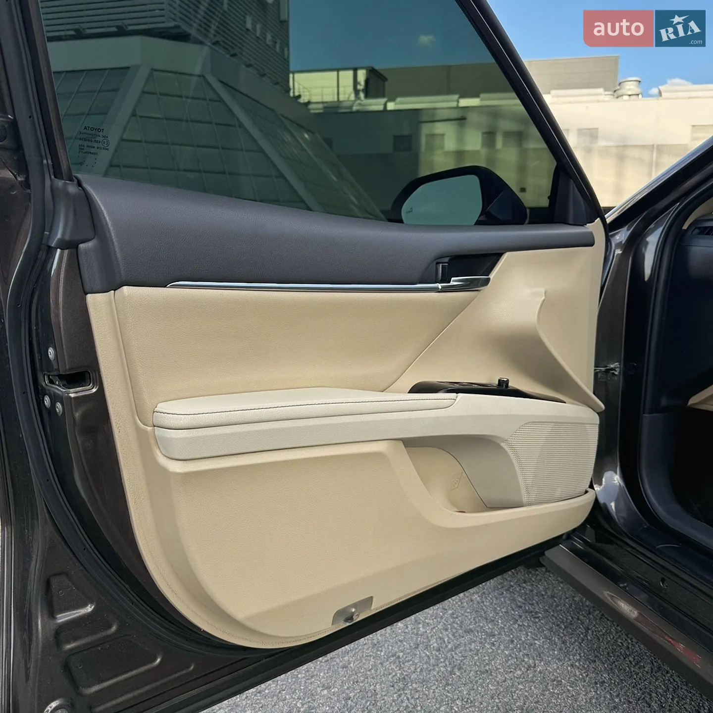 2019 Toyota Camry - мініатюра 5
