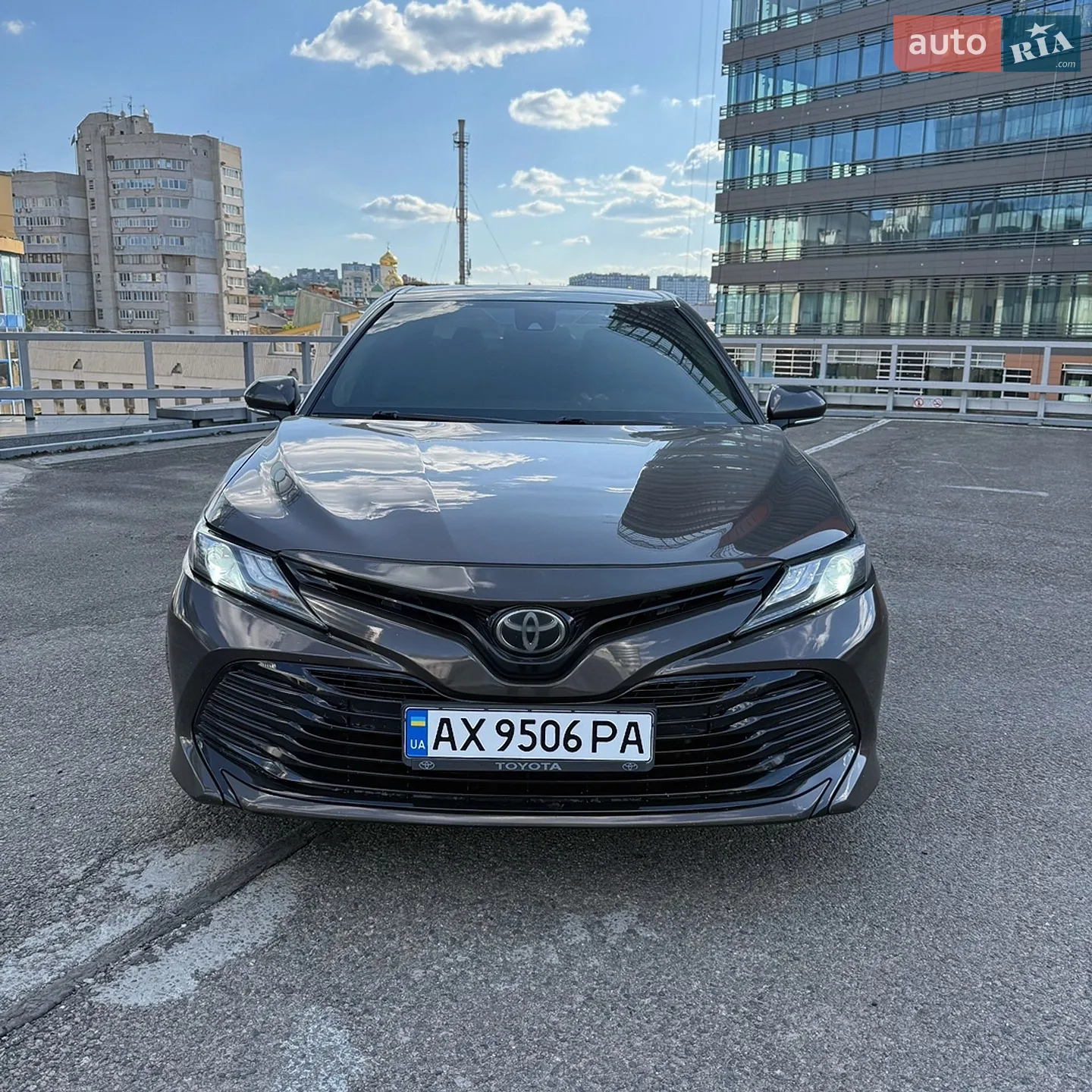 2019 Toyota Camry - мініатюра 15