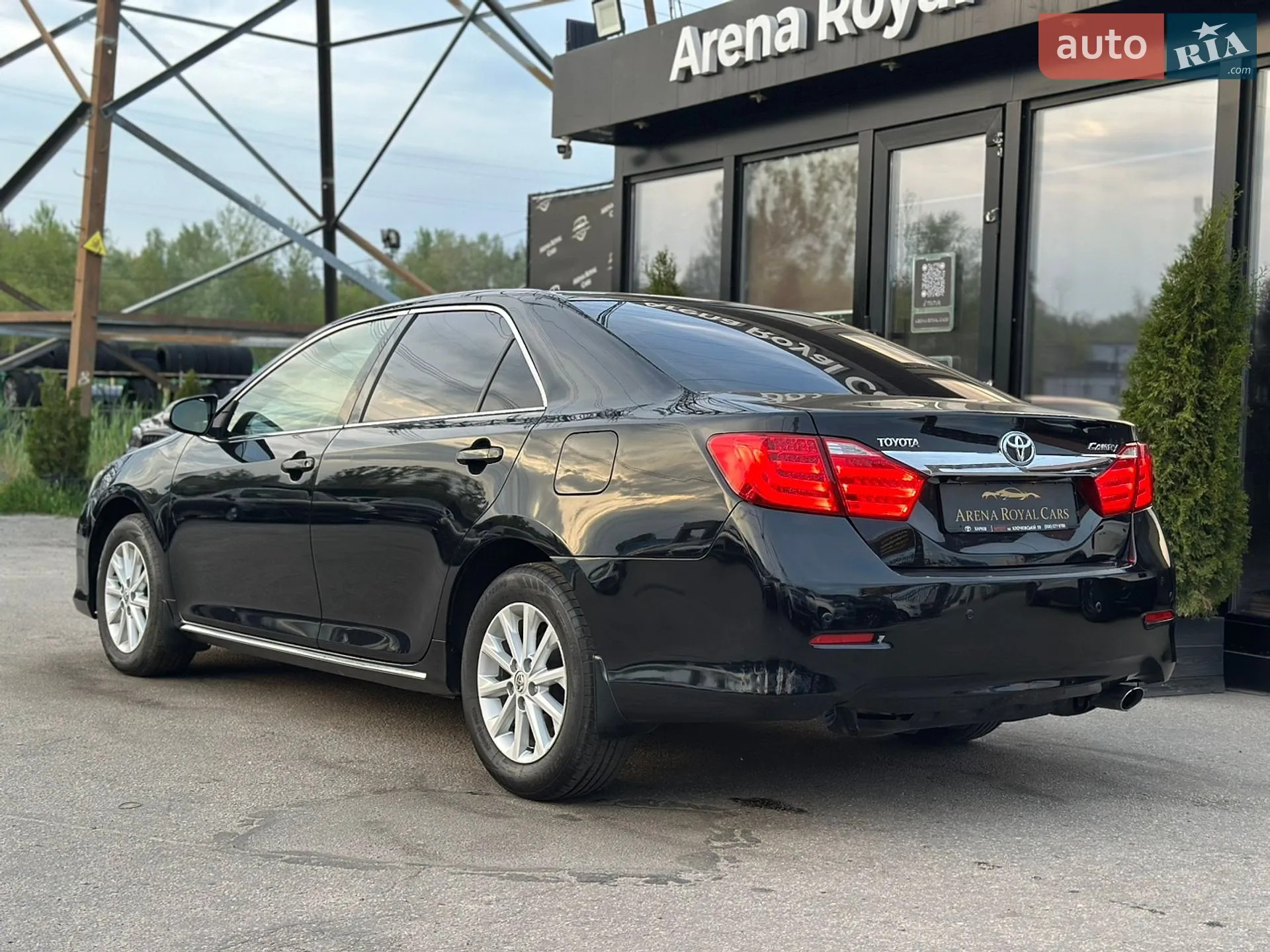 2014 Toyota Camry - мініатюра 11