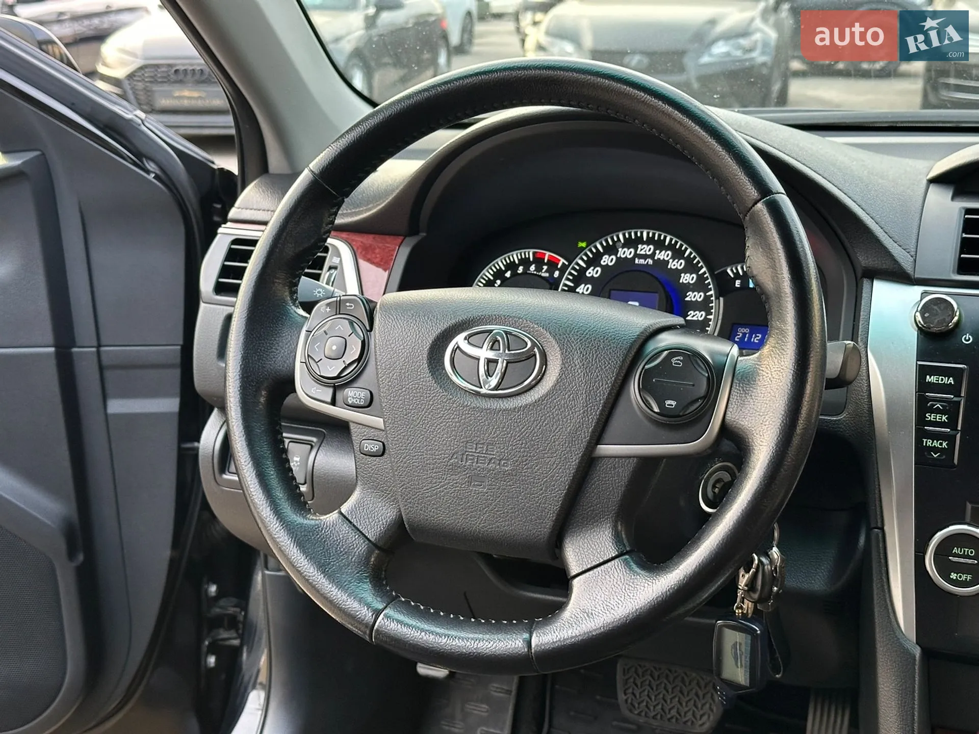 2014 Toyota Camry - мініатюра 20