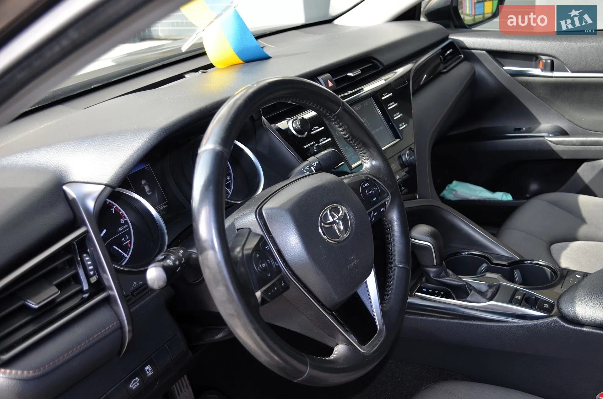 2019 Toyota Camry - мініатюра 29