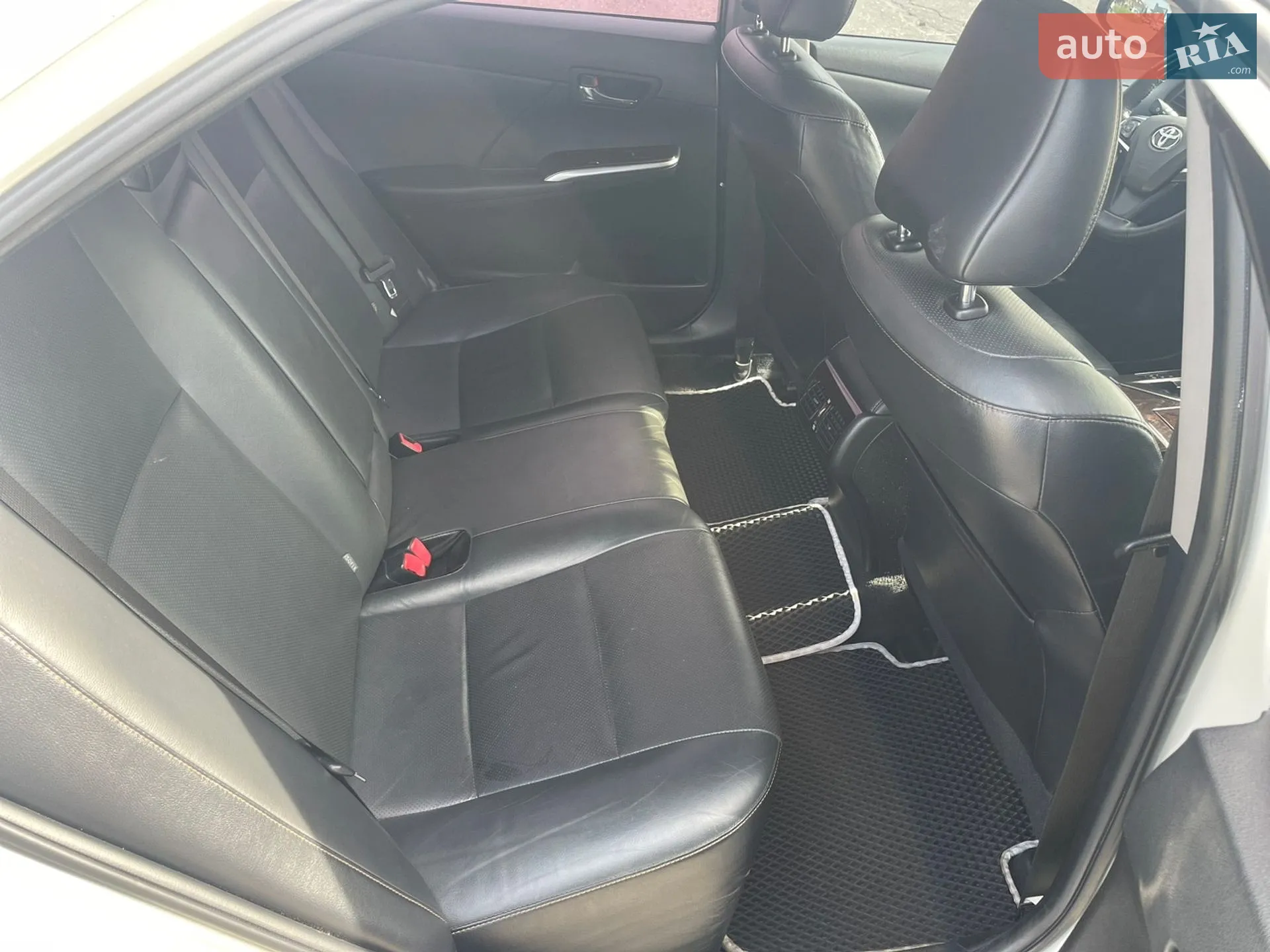 2014 Toyota Camry - мініатюра 15